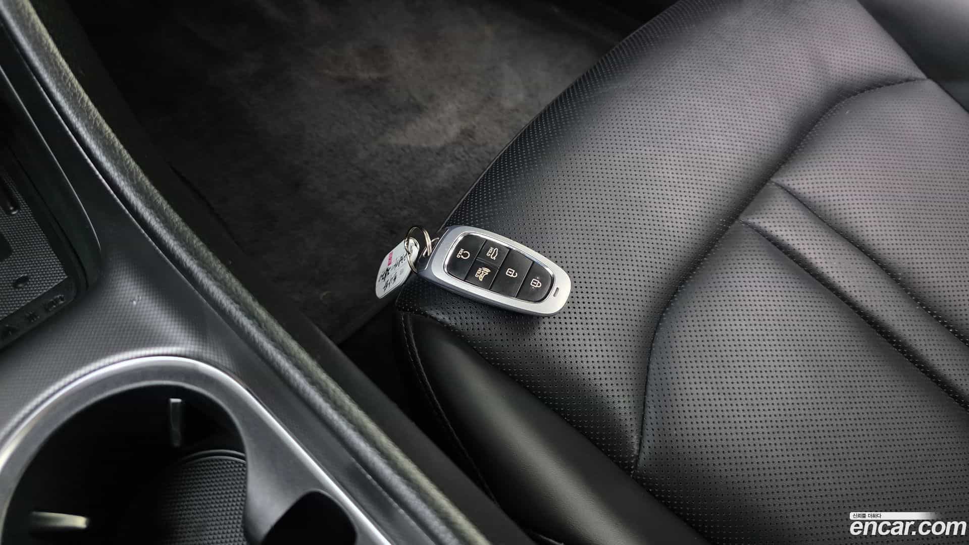 Sonata Hyundai 2020.6-OPTION-043