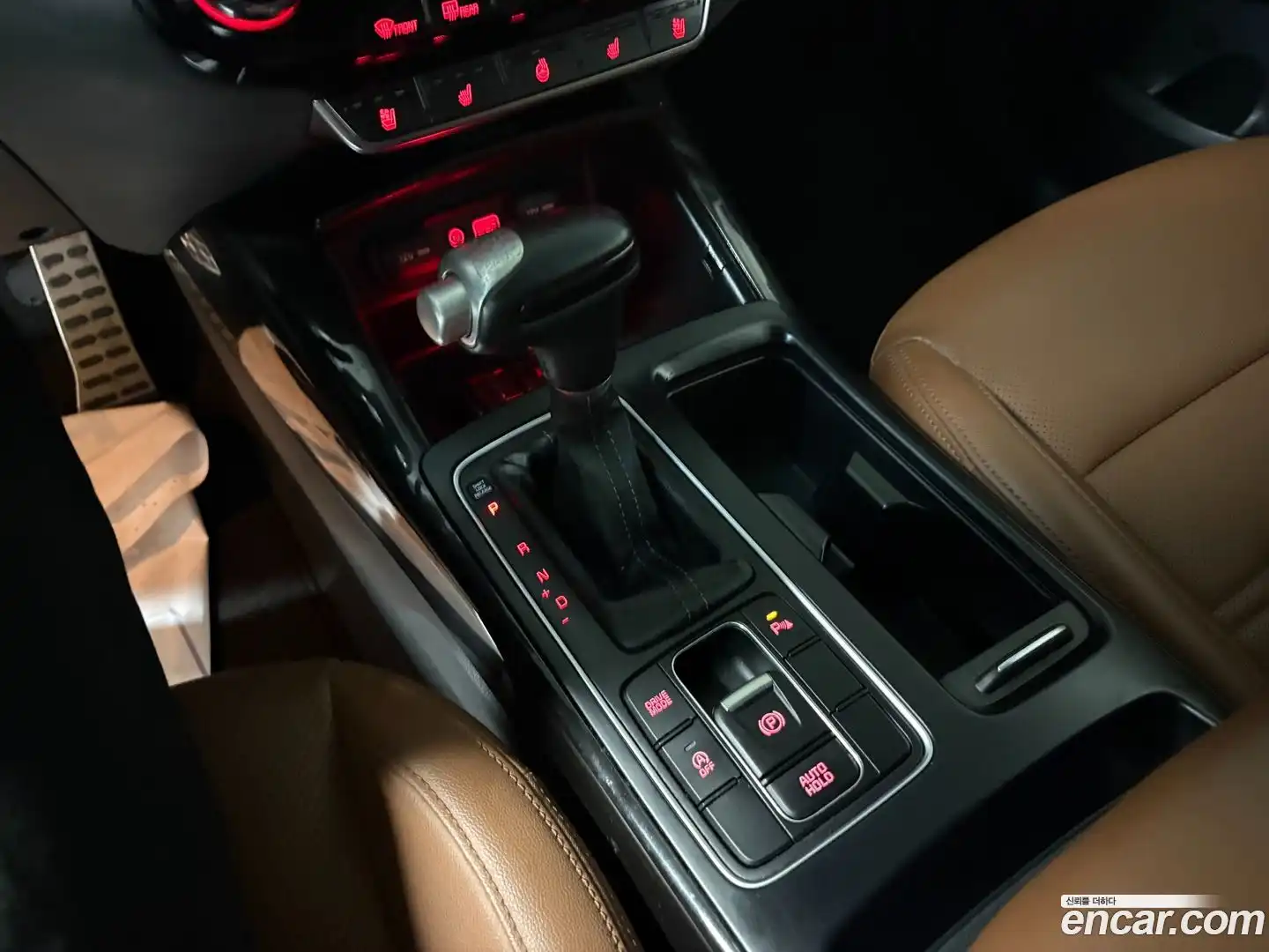 Sorento Kia 2020.1-INNER-009