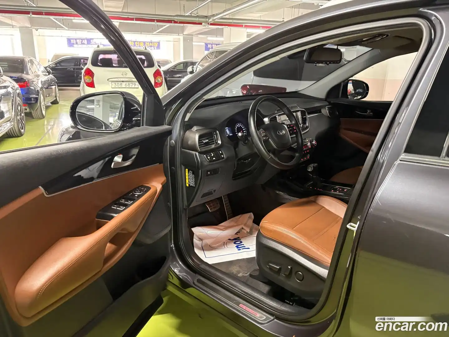Sorento Kia 2020.1-INNER-010