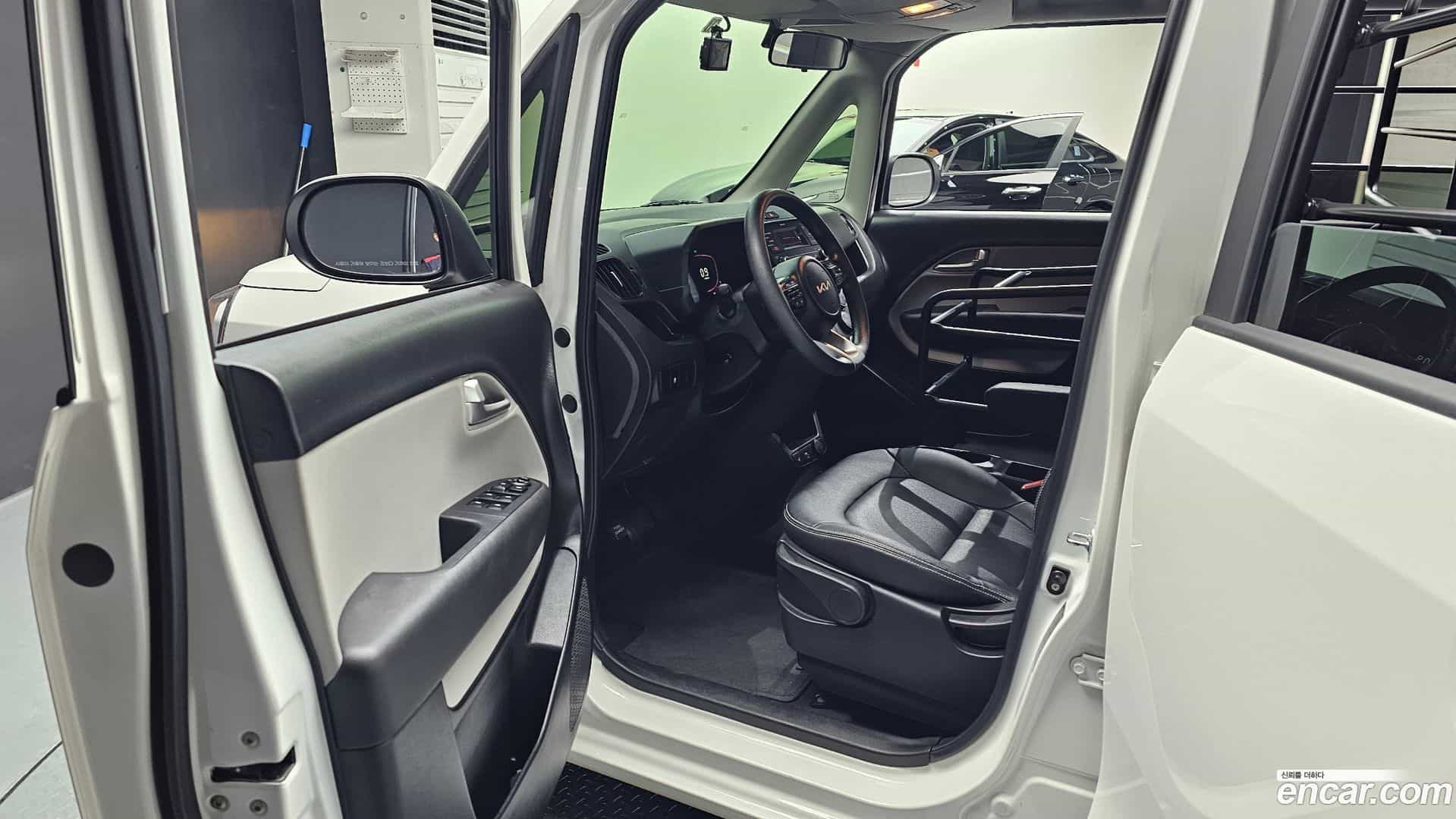 RAY Kia 2023.1-INNER-010