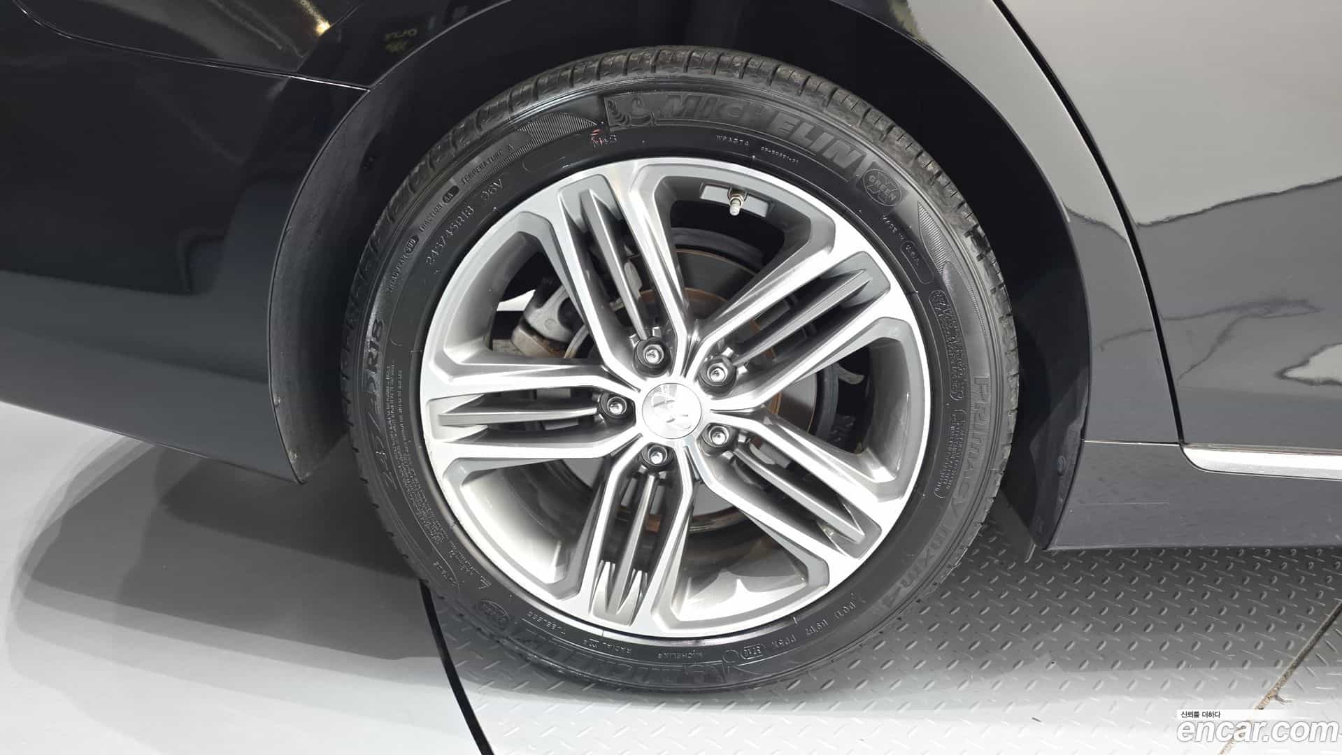 Grandeur Hyundai 2019.2-OUTER-005