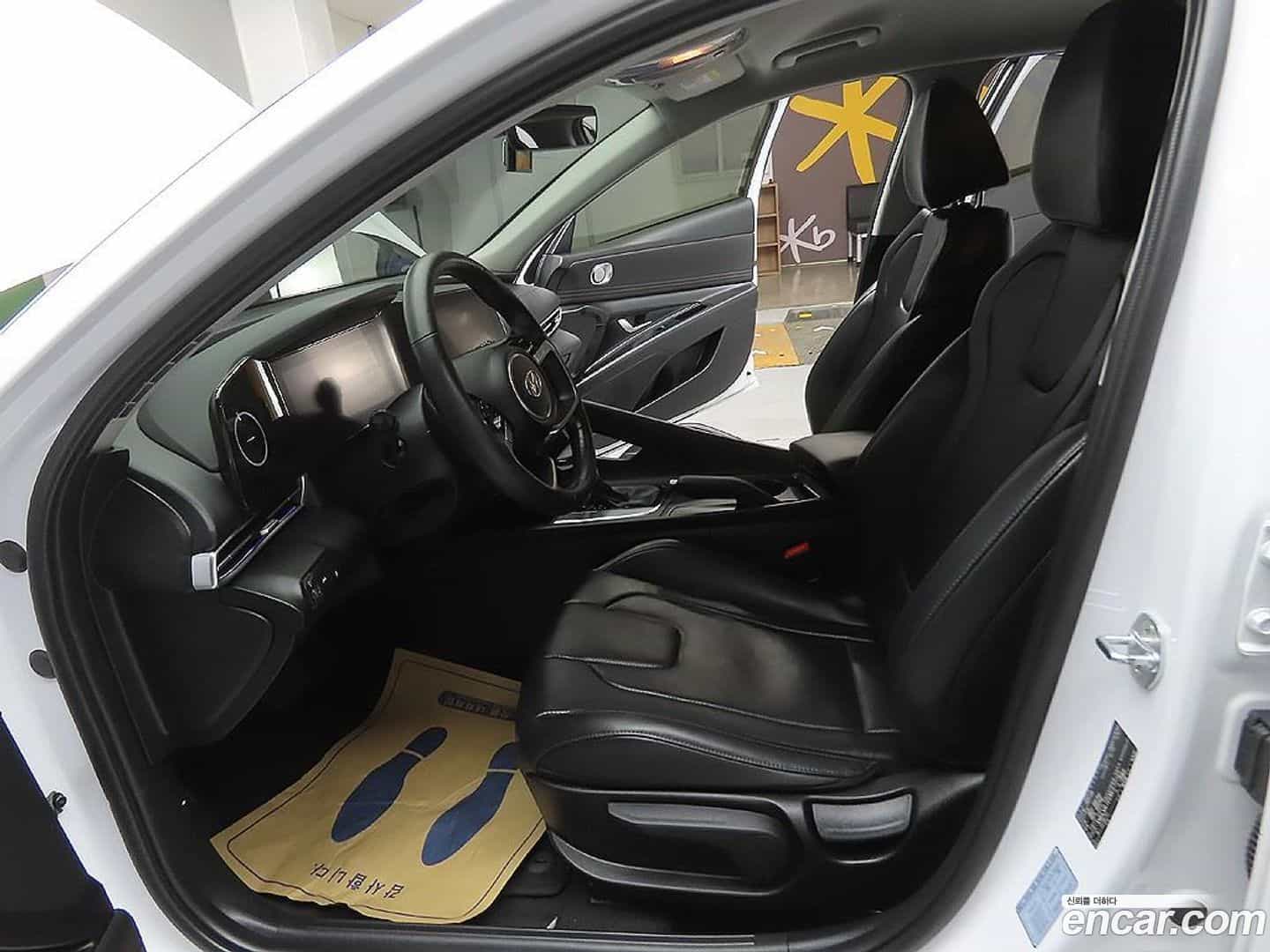 AVANTE Hyundai 2021.3-INNER-007