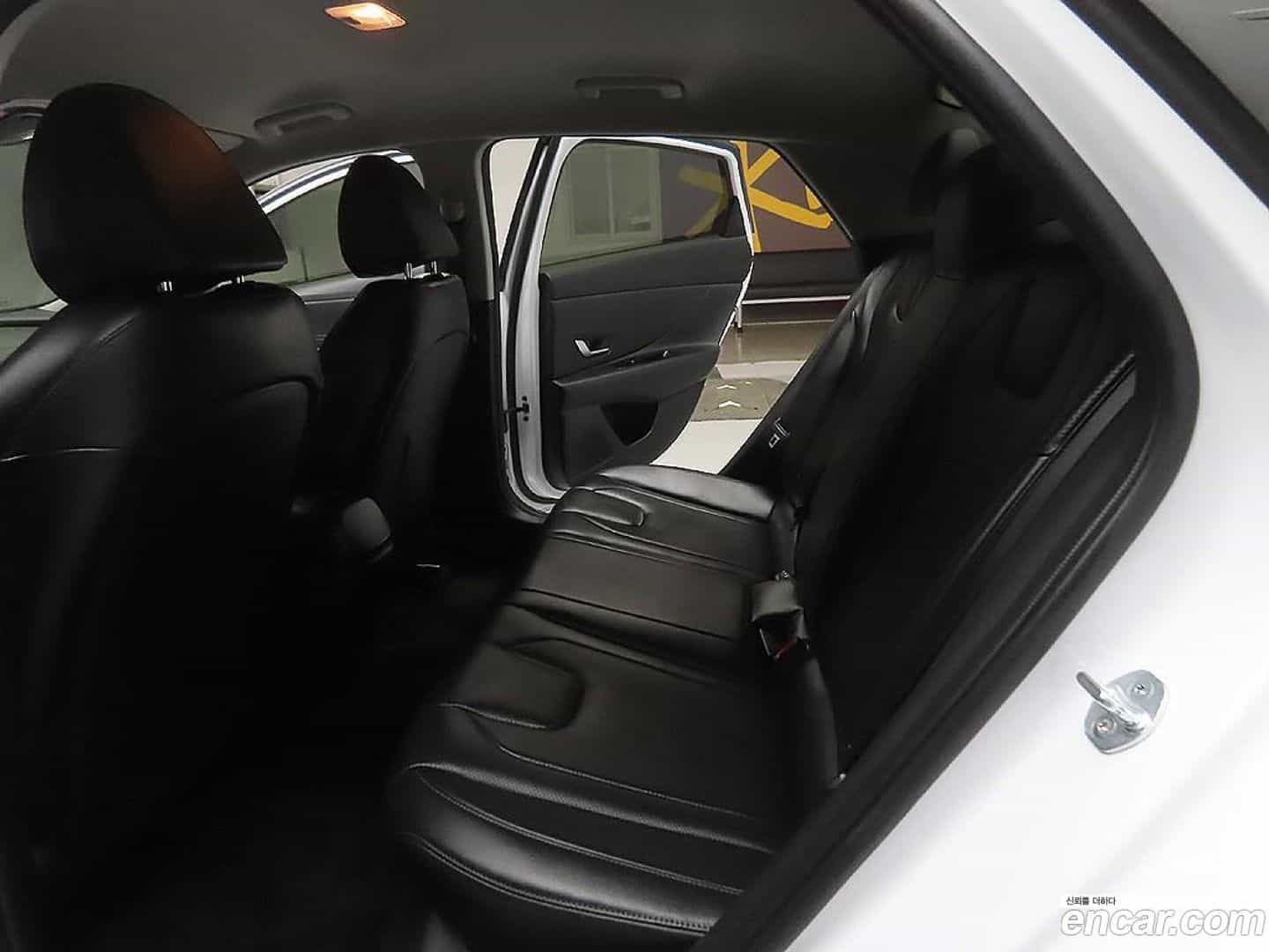 AVANTE Hyundai 2021.3-INNER-010