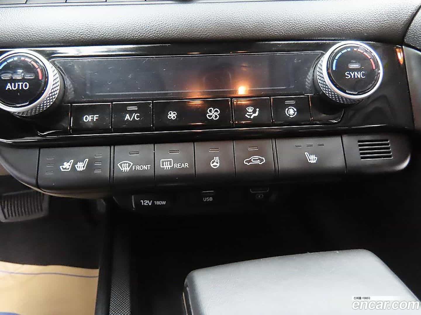 AVANTE Hyundai 2021.3-OPTION-020
