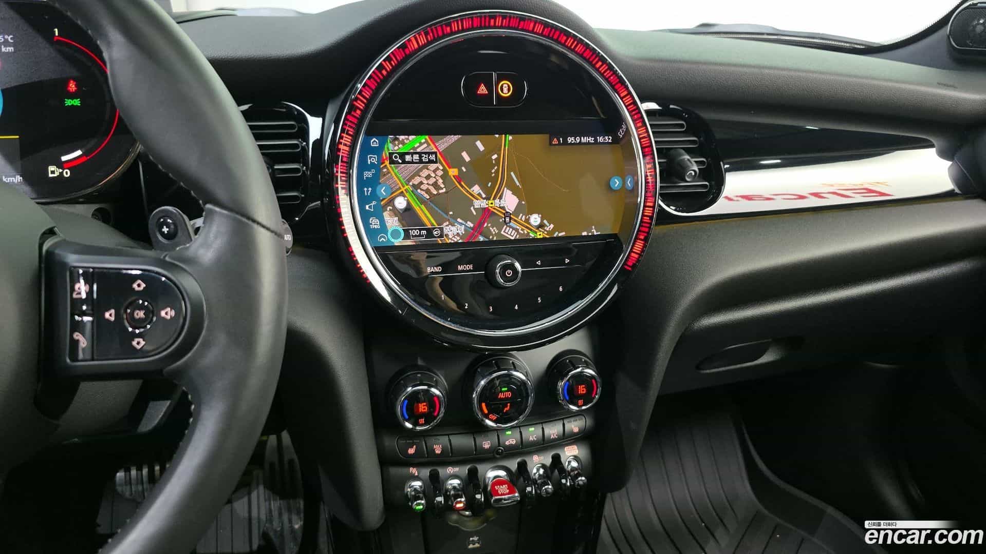 Cooper Mini 2021.6-OPTION-017