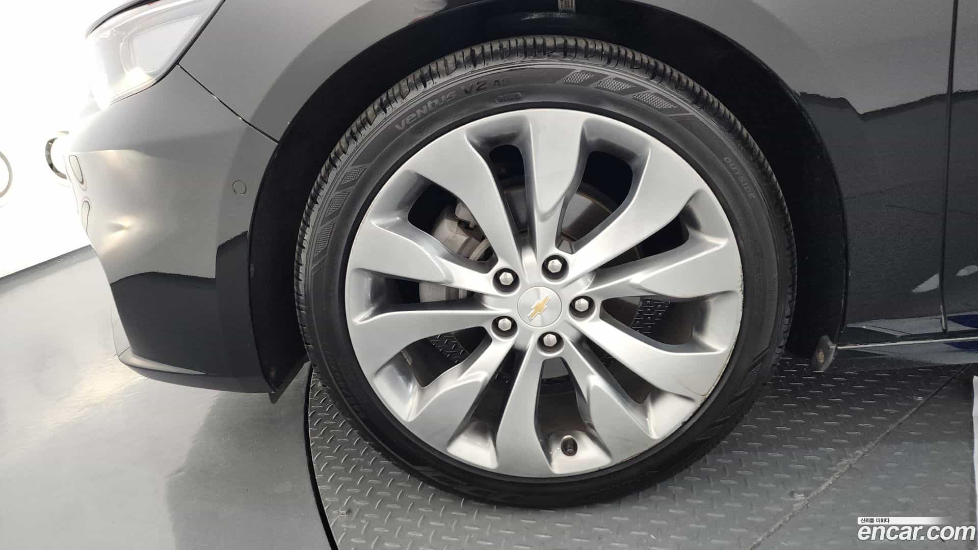 Malibu Chevrolet 2016.11-OUTER-005