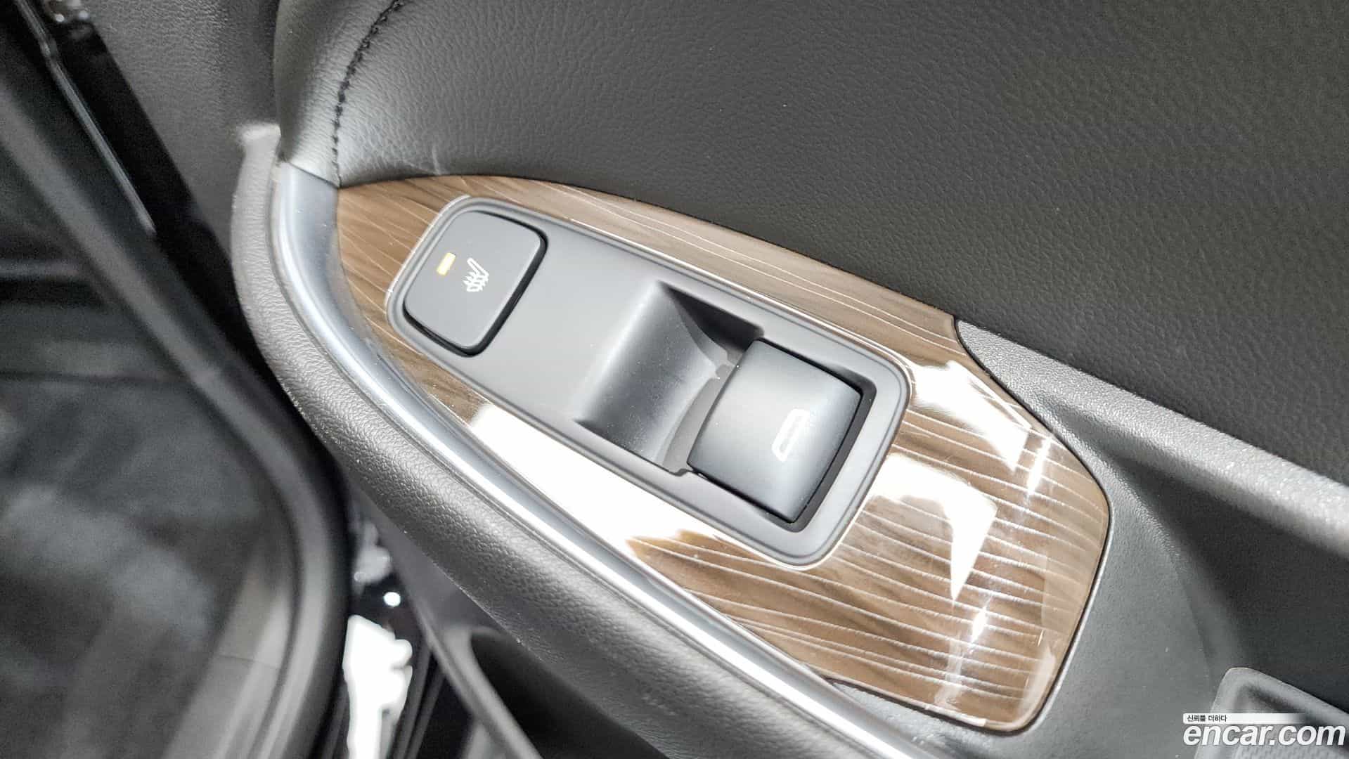 Malibu Chevrolet 2016.11-OPTION-019