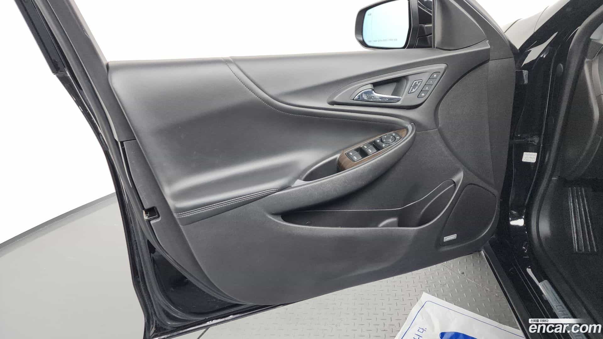 Malibu Chevrolet 2016.11-INNER-034