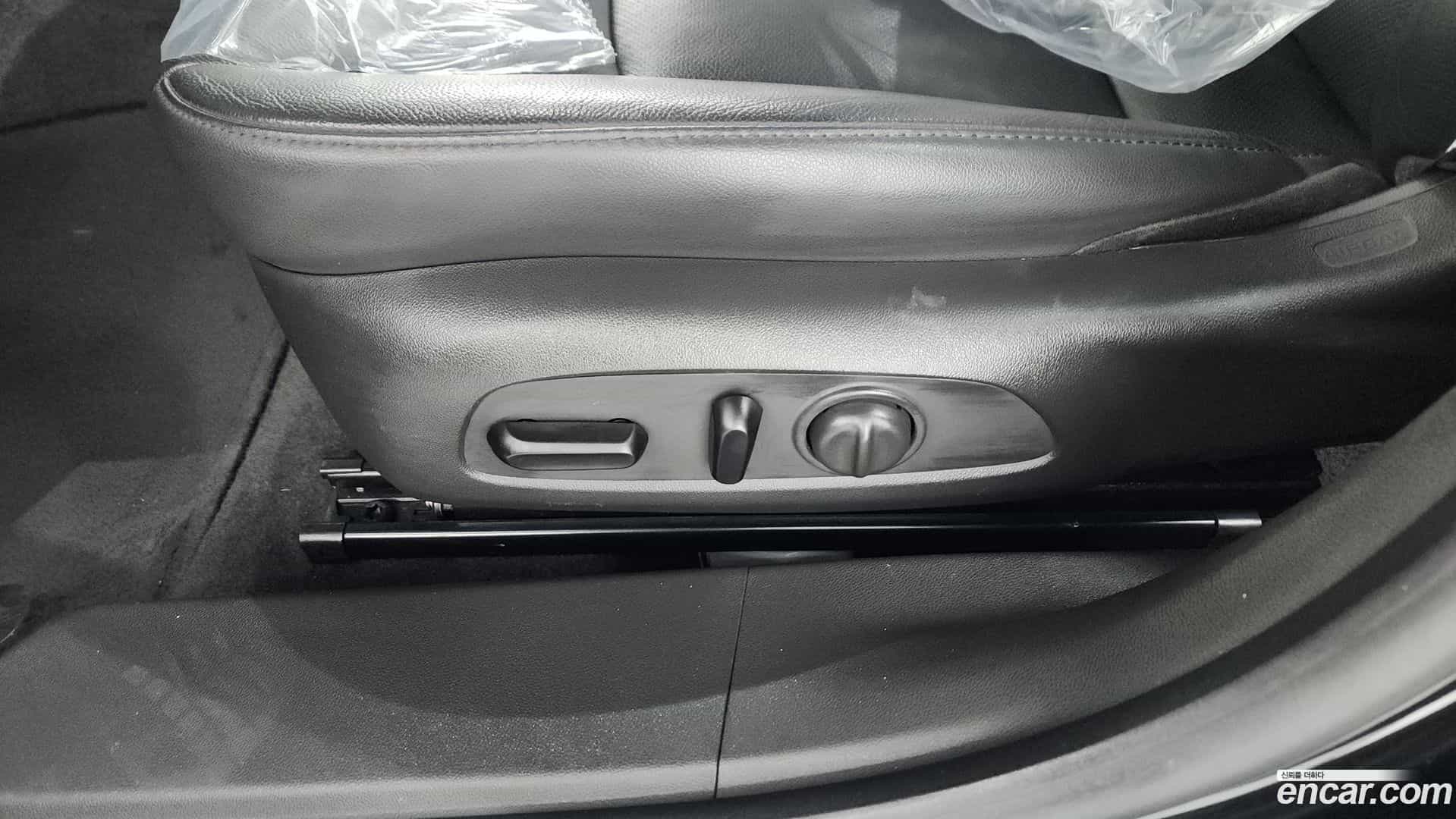 Malibu Chevrolet 2016.11-OPTION-044