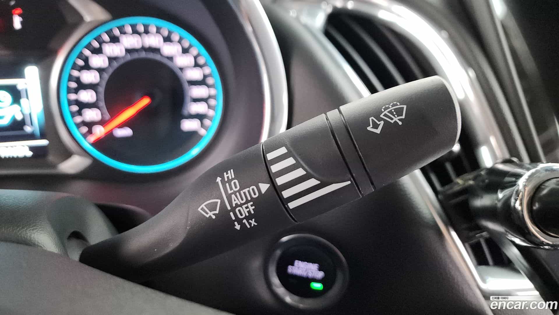 Malibu Chevrolet 2016.11-OPTION-051