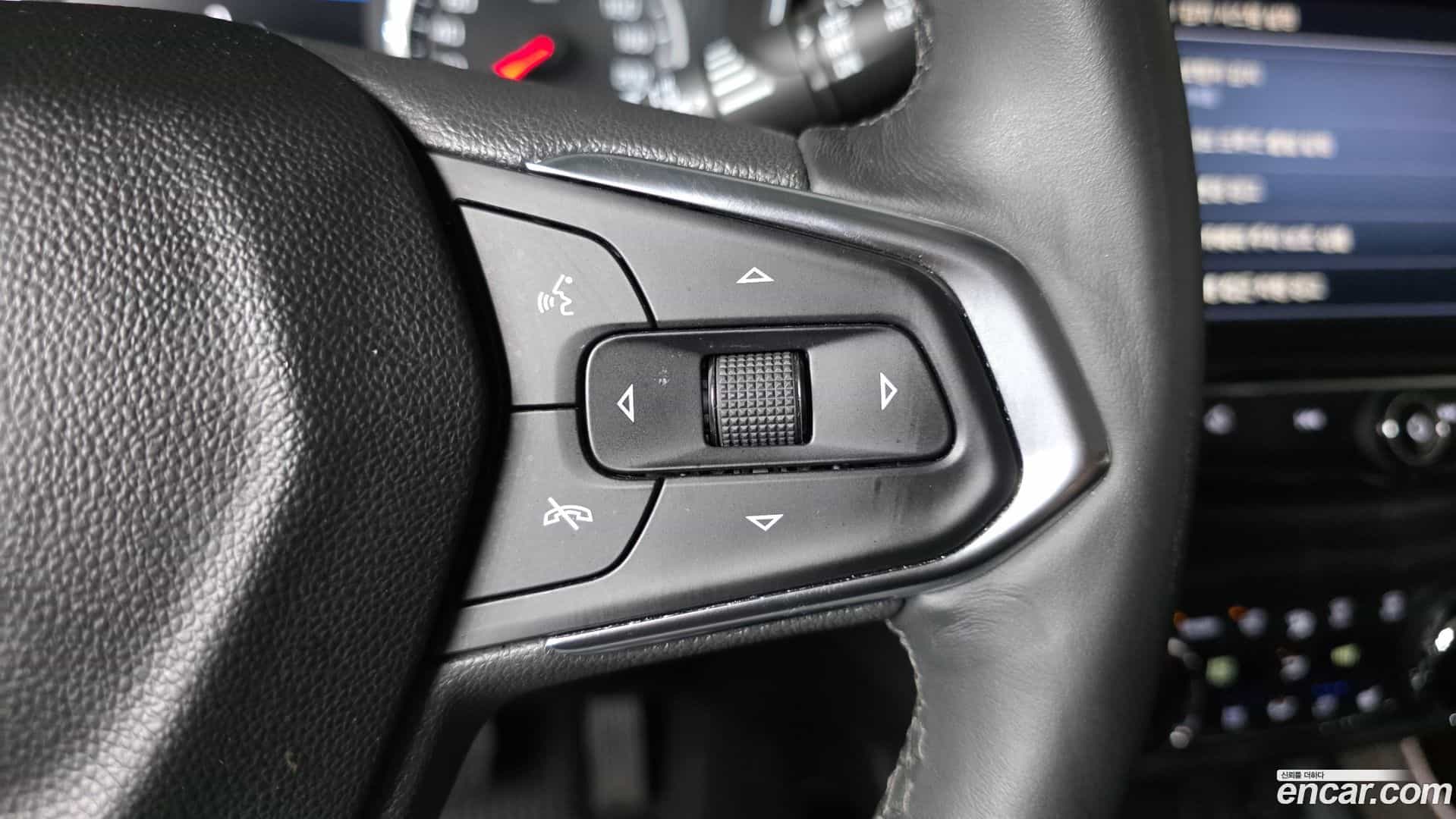 Trailblazer Chevrolet 2022.6-OPTION-040
