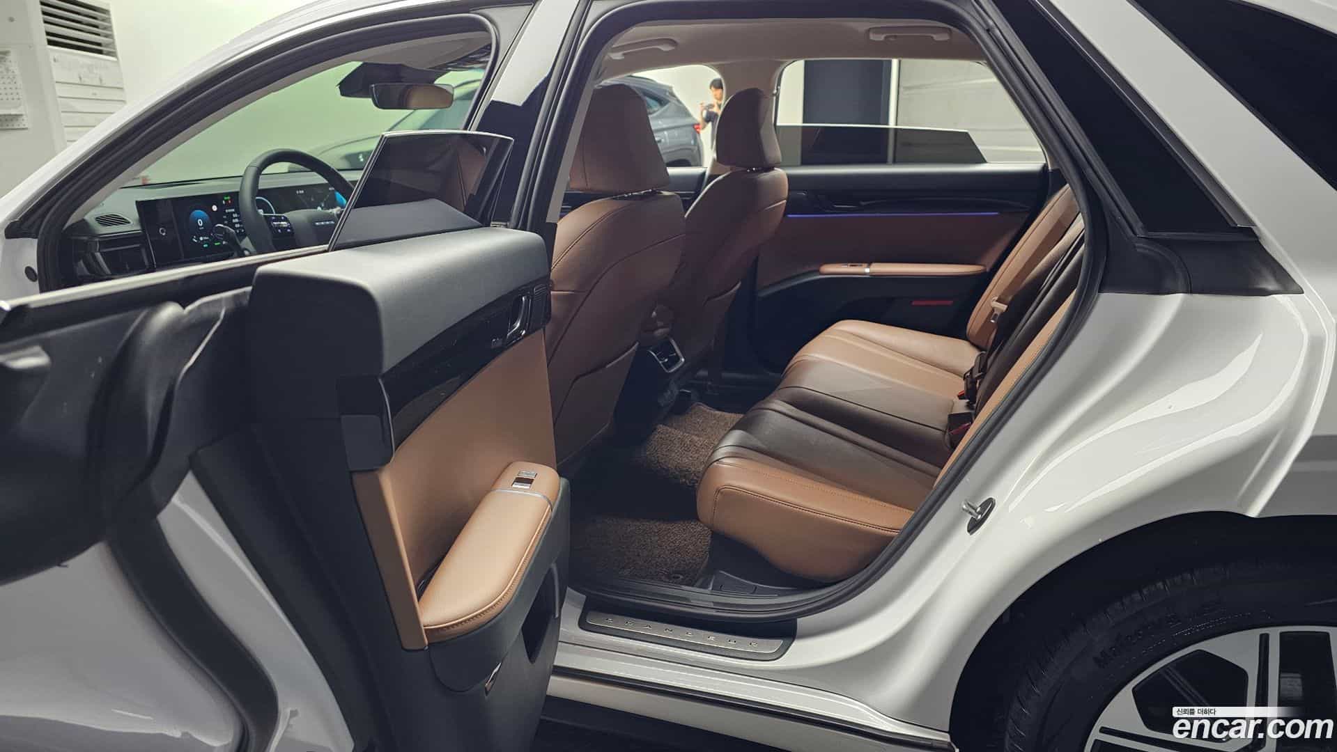 Grandeur Hyundai 2025.0-INNER-036