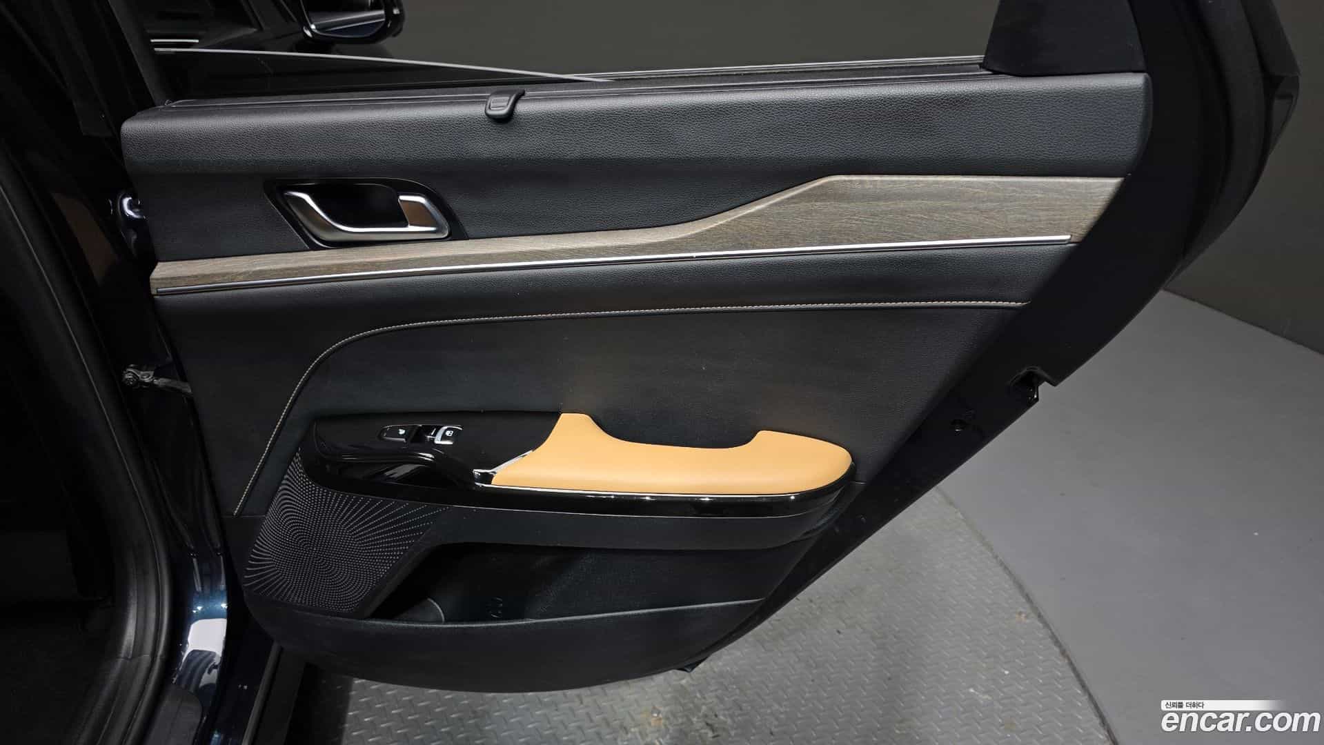 K5 Kia 2023.0-INNER-035
