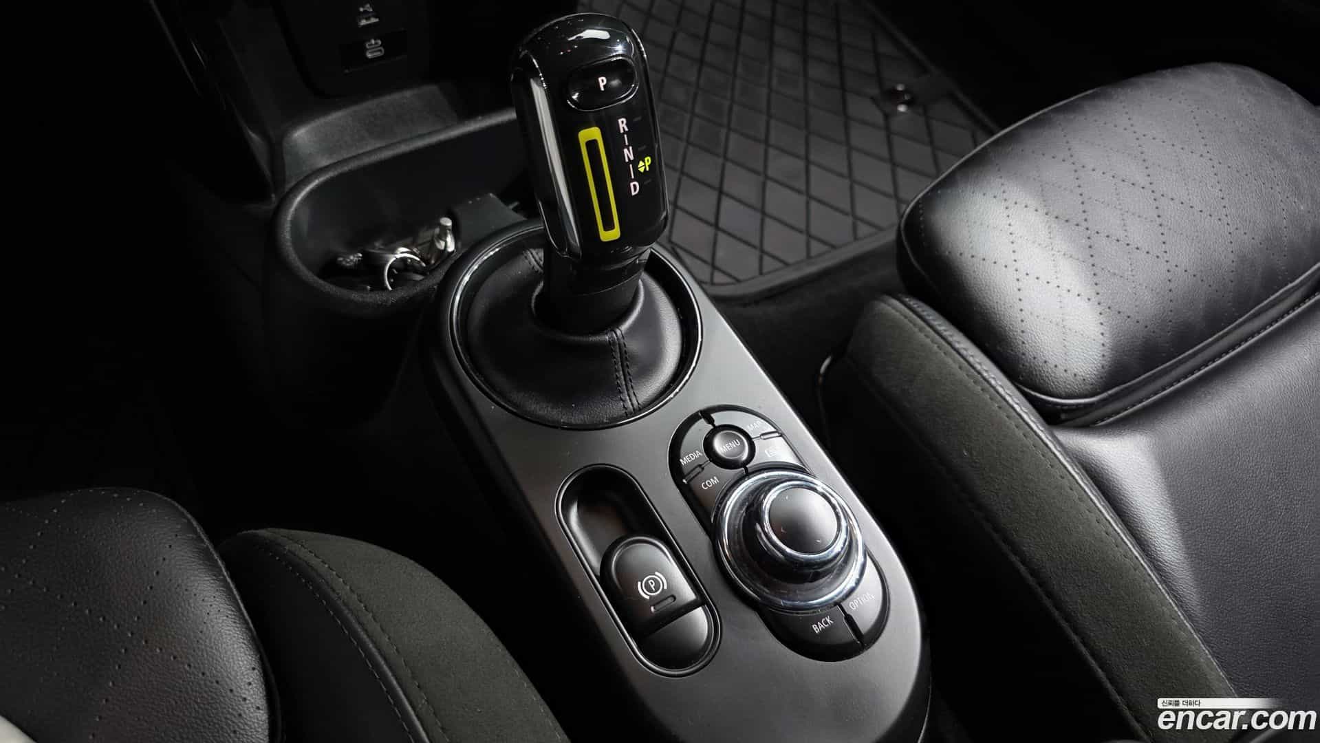 Cooper Mini 2022.6-INNER-009