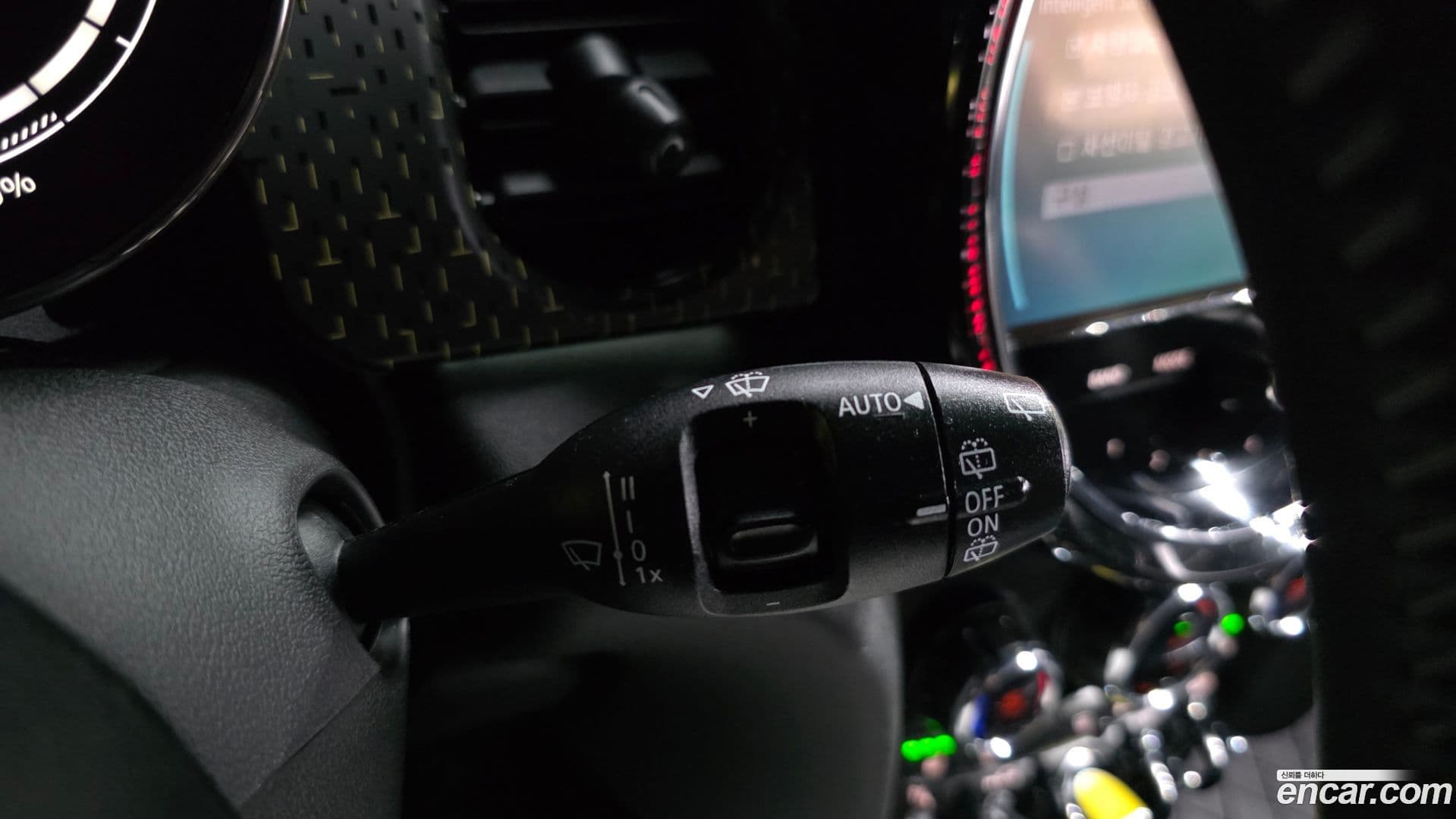 Main__Slider__Photo:Cooper Mini 2022.6-17
