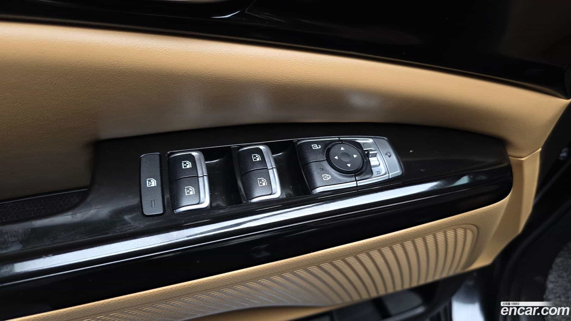 Canival Kia 2022.2-OPTION-041
