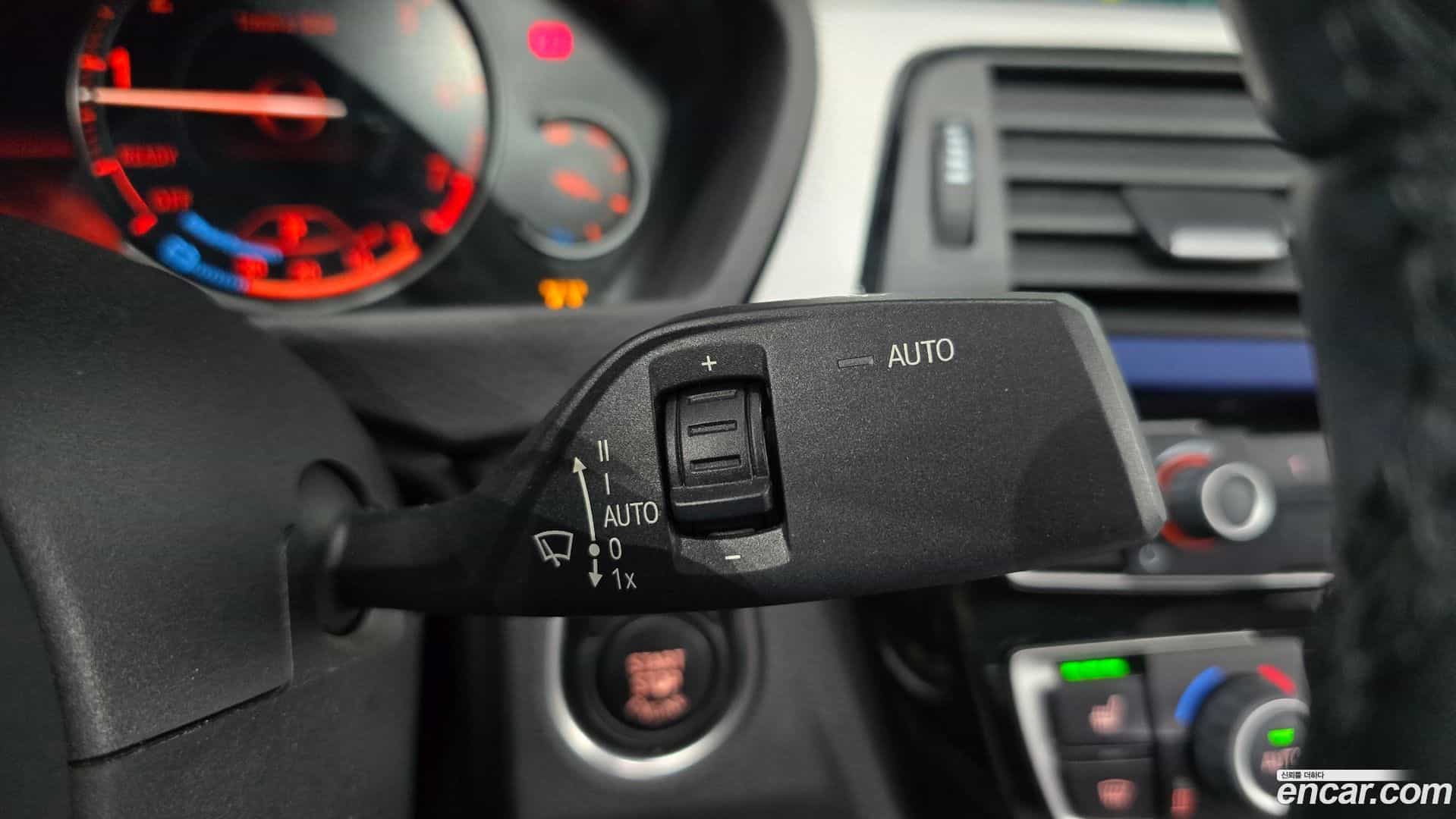 3-Series BMW 2018.9-OPTION-041