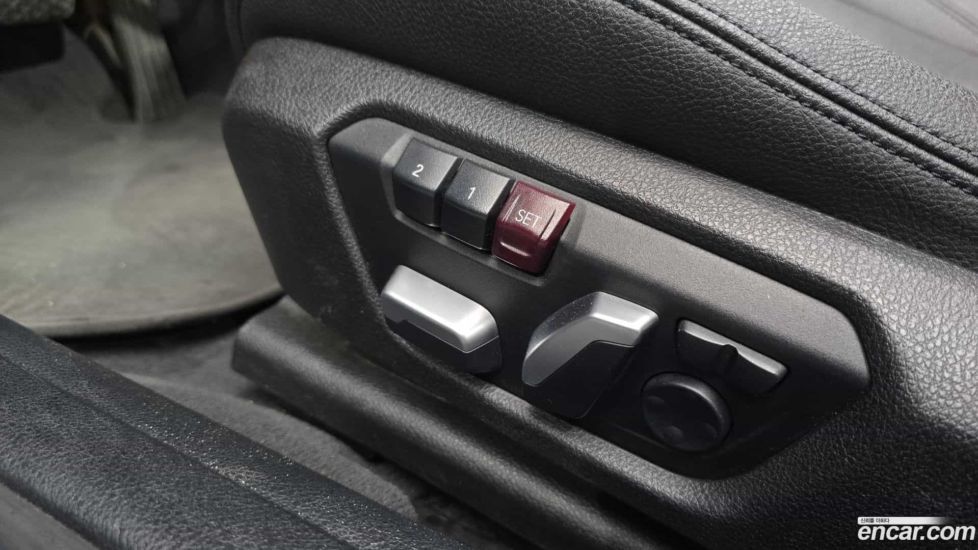 3-Series BMW 2018.9-OPTION-044