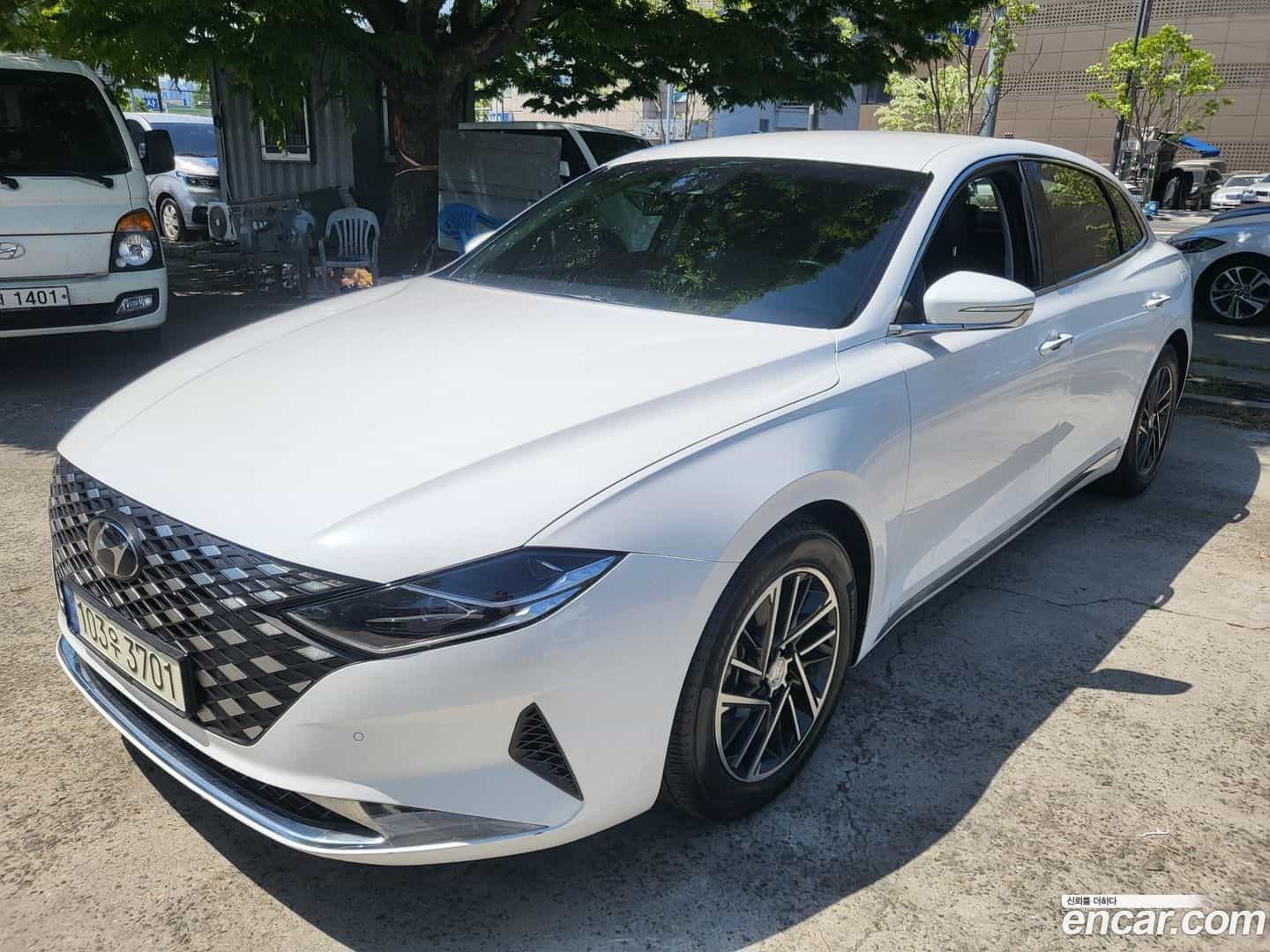 Grandeur Hyundai 2020.0-OUTER-001