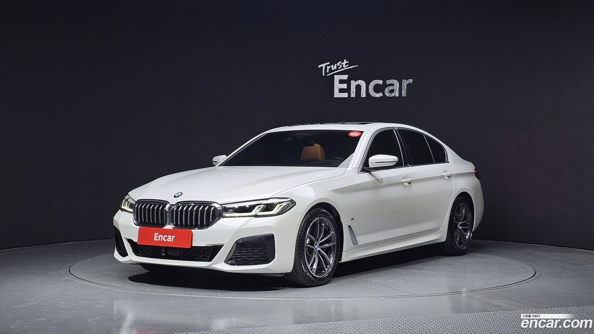 Main__Slider__Photo:5-Series BMW 2023.6-0