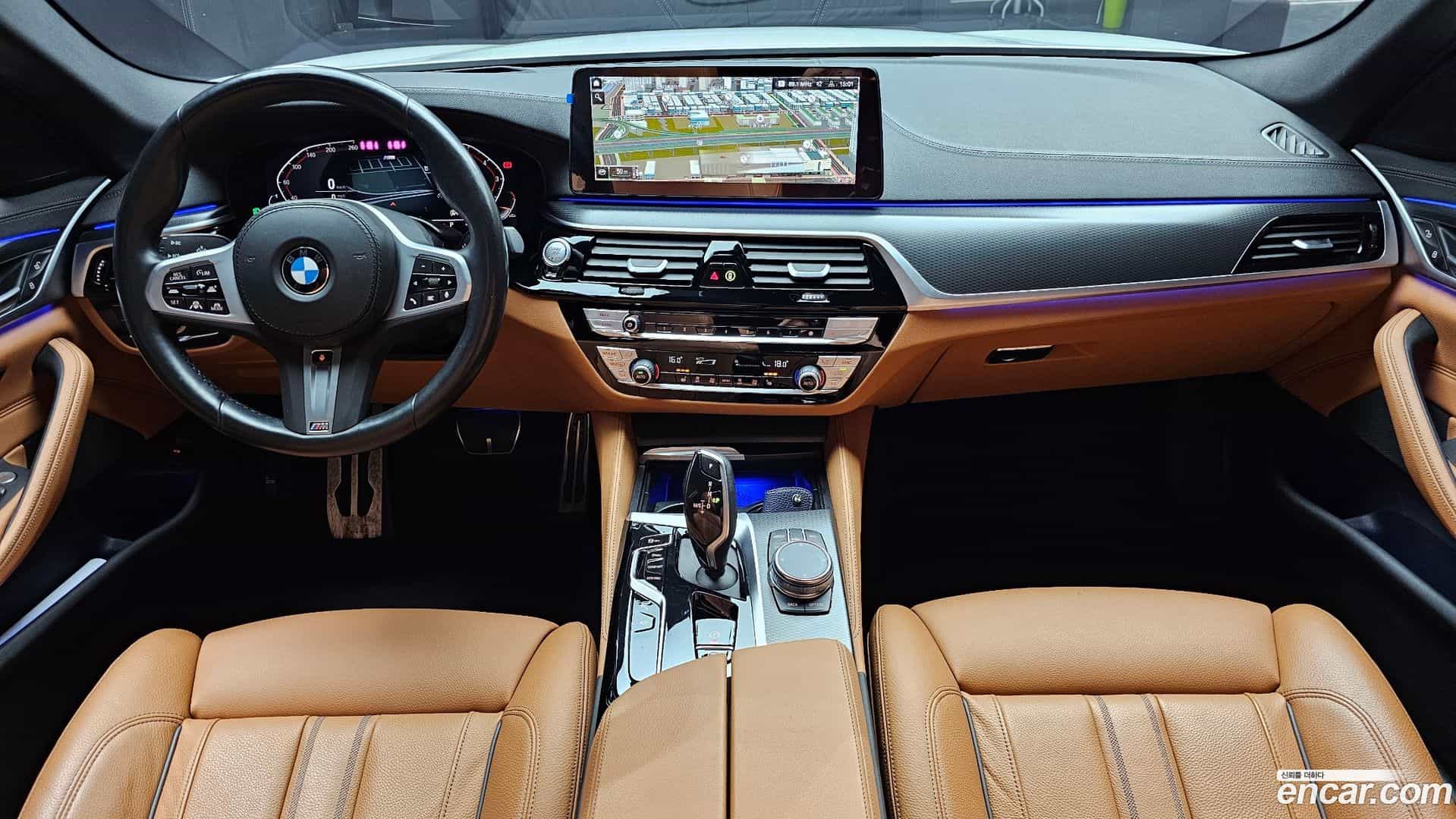 5-Series BMW 2023.6-INNER-007