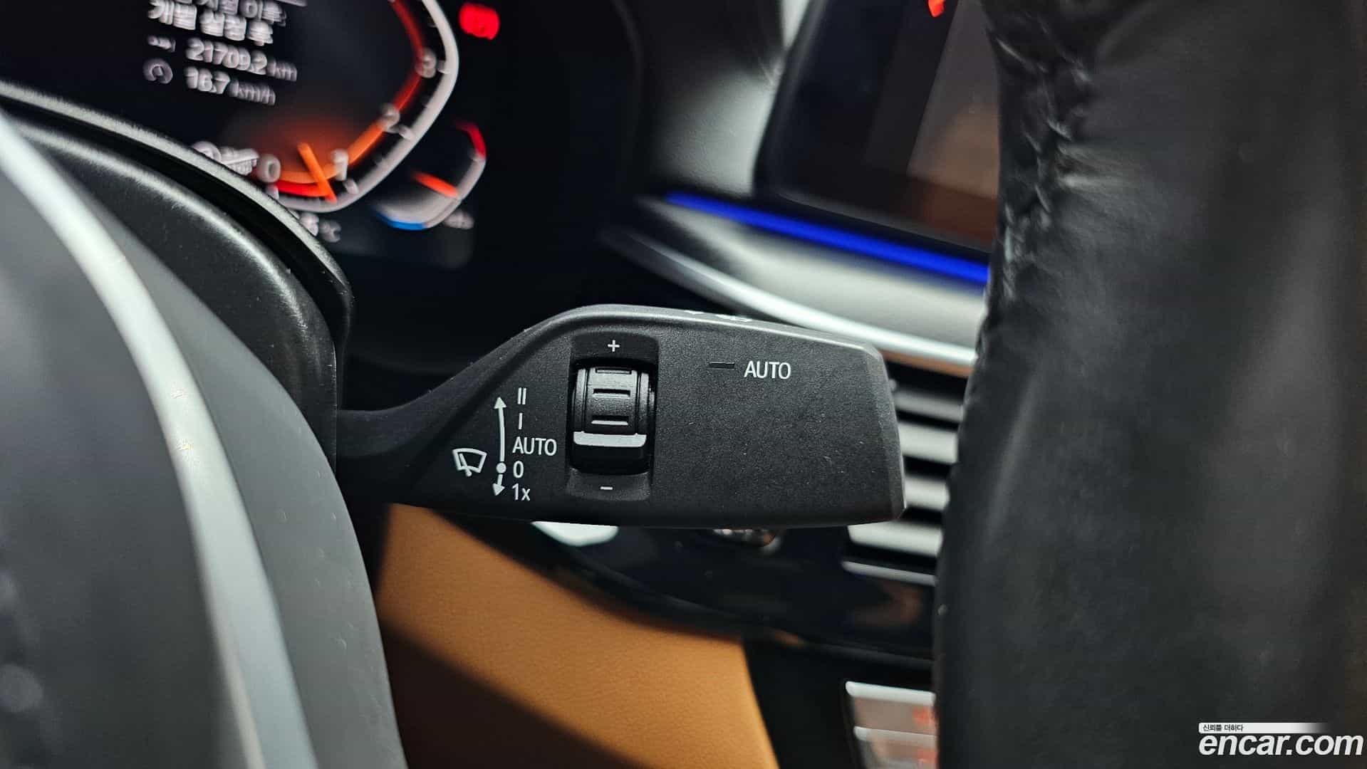 5-Series BMW 2023.6-OPTION-041