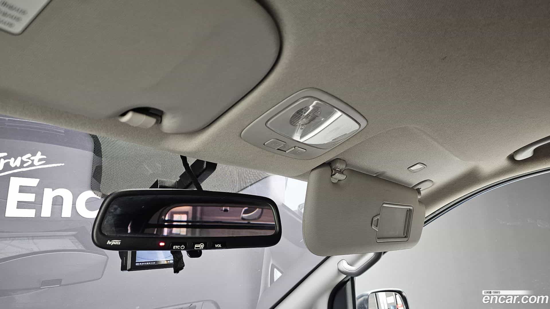 Starex Hyundai 2020.2-OPTION-023