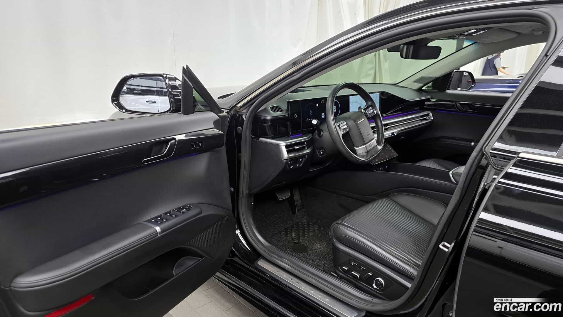 Grandeur Hyundai 2023.0-INNER-010