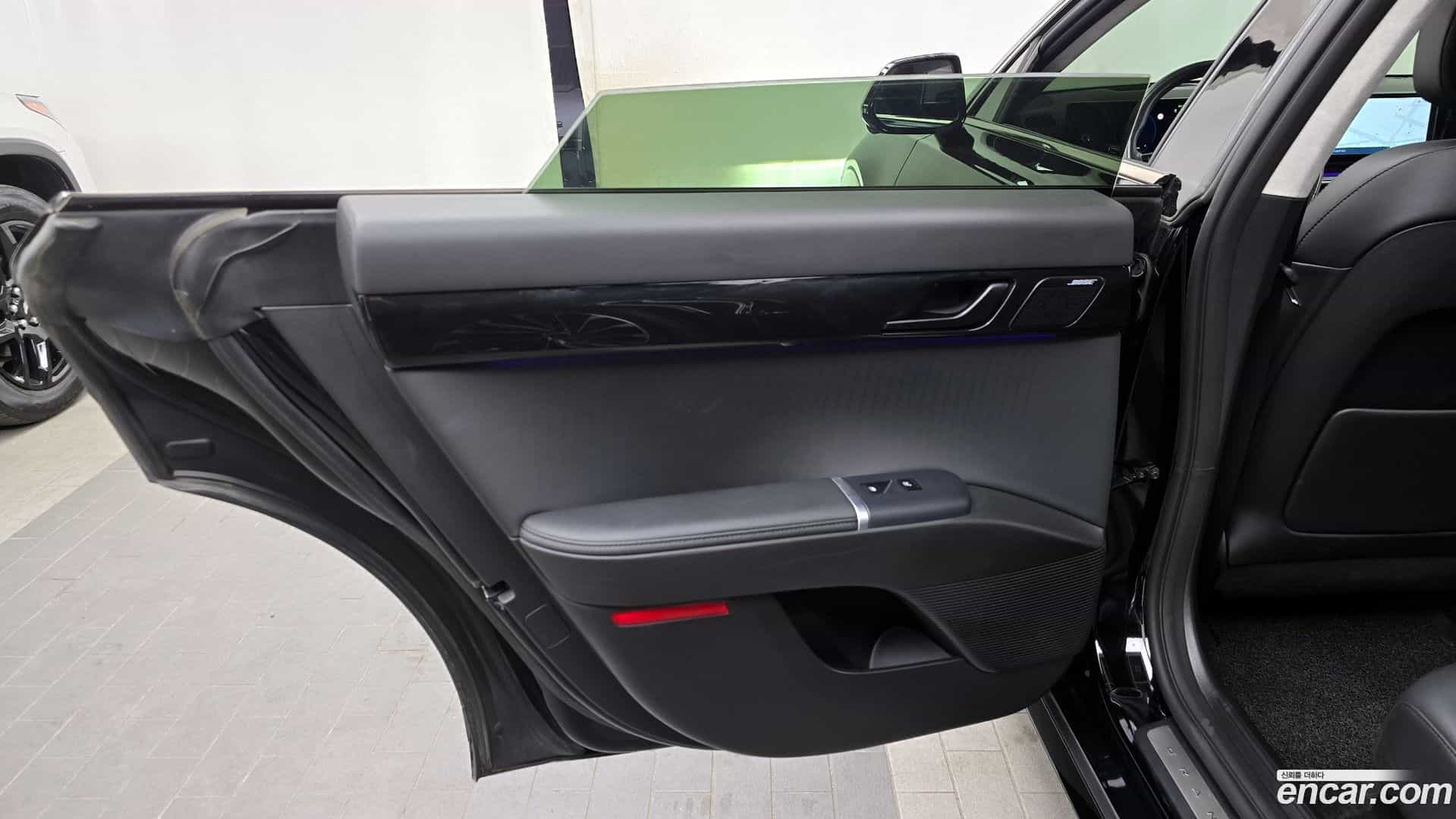 Grandeur Hyundai 2023.0-INNER-035