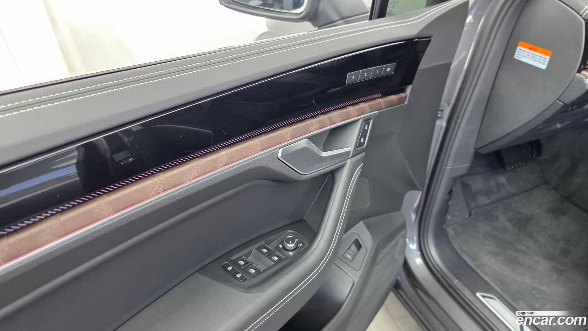Touareg Volkswagen 2025.10-OPTION-049