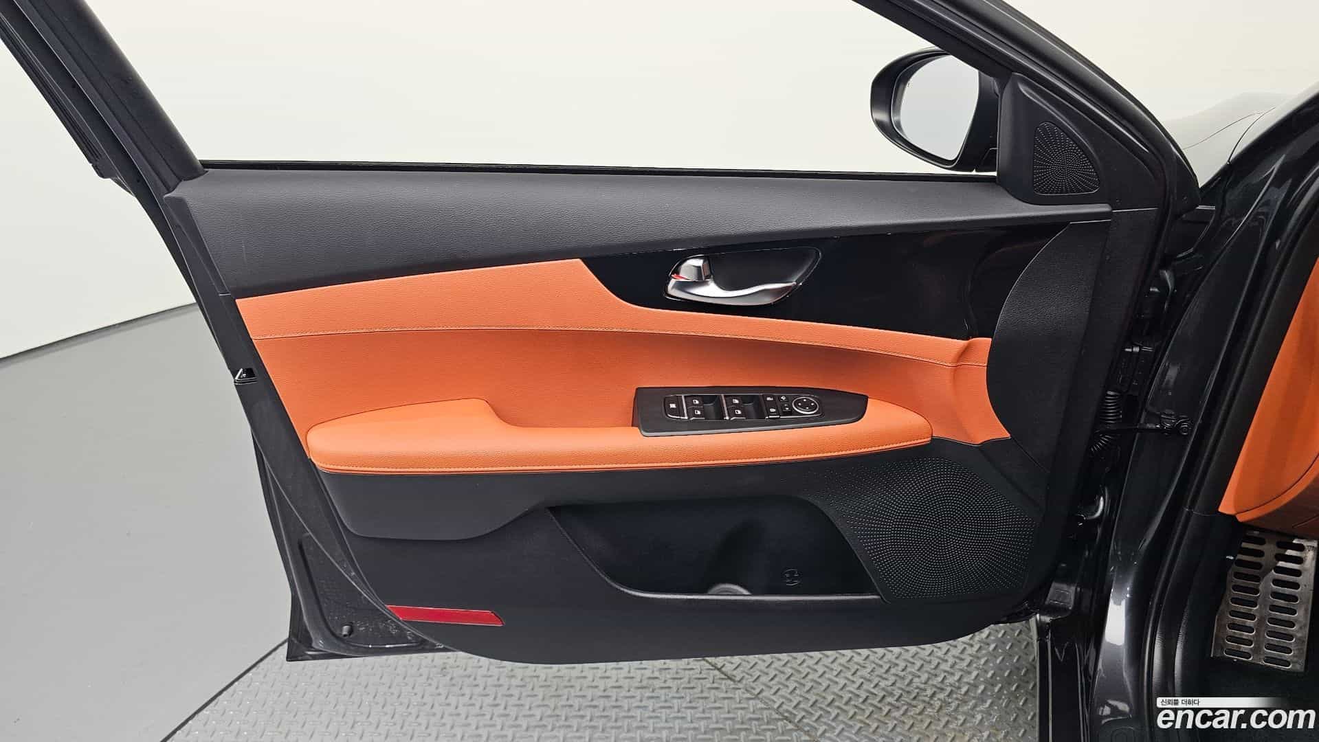 K3 Kia 2024.0-INNER-034