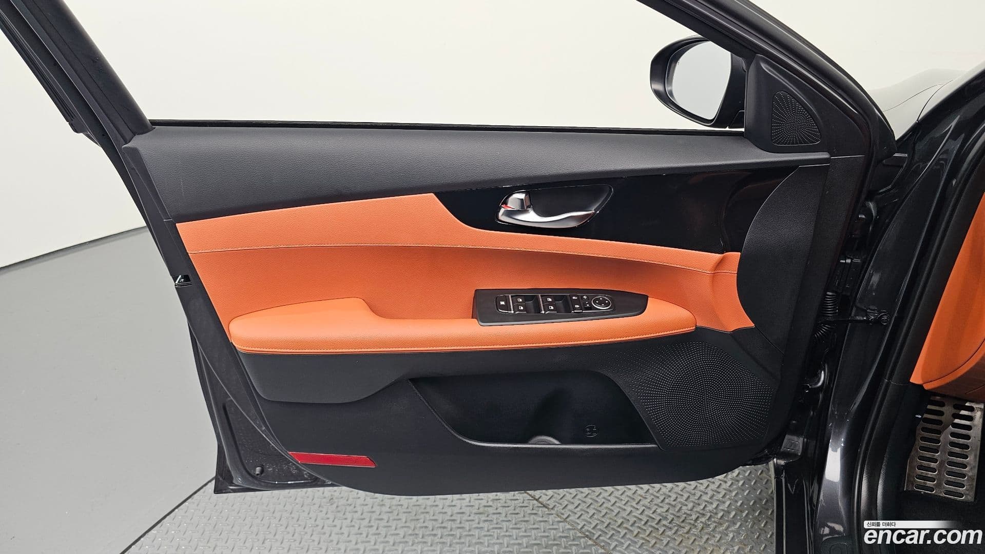 Main__Slider__Photo:K3 Kia 2024.0-23