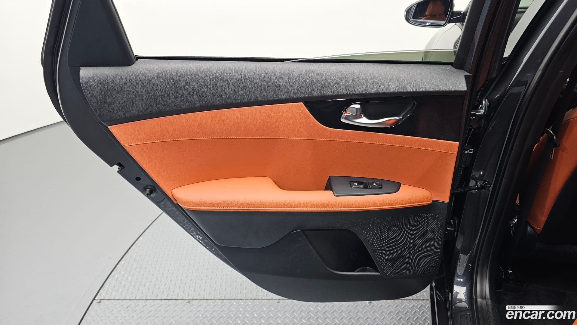 Main__Slider__Photo:K3 Kia 2024.0-24