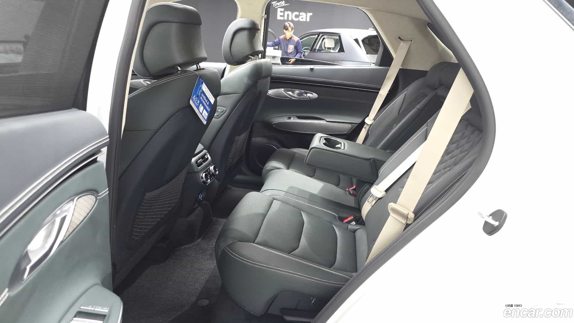 GV70 Genesis 2023.8-OPTION-016