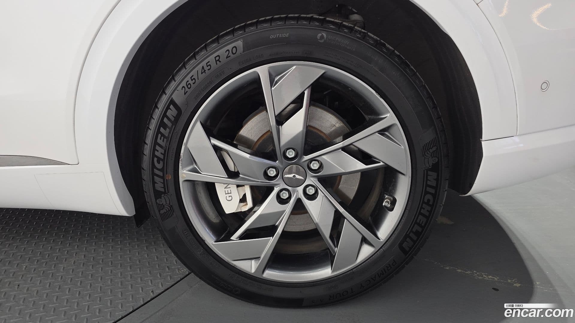Main__Slider__Photo:GV70 Genesis 2023.8-20
