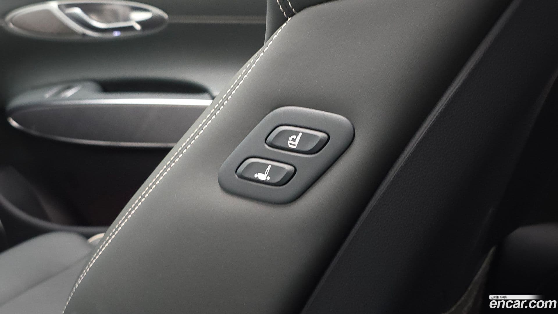 Main__Slider__Photo:GV70 Genesis 2023.8-30