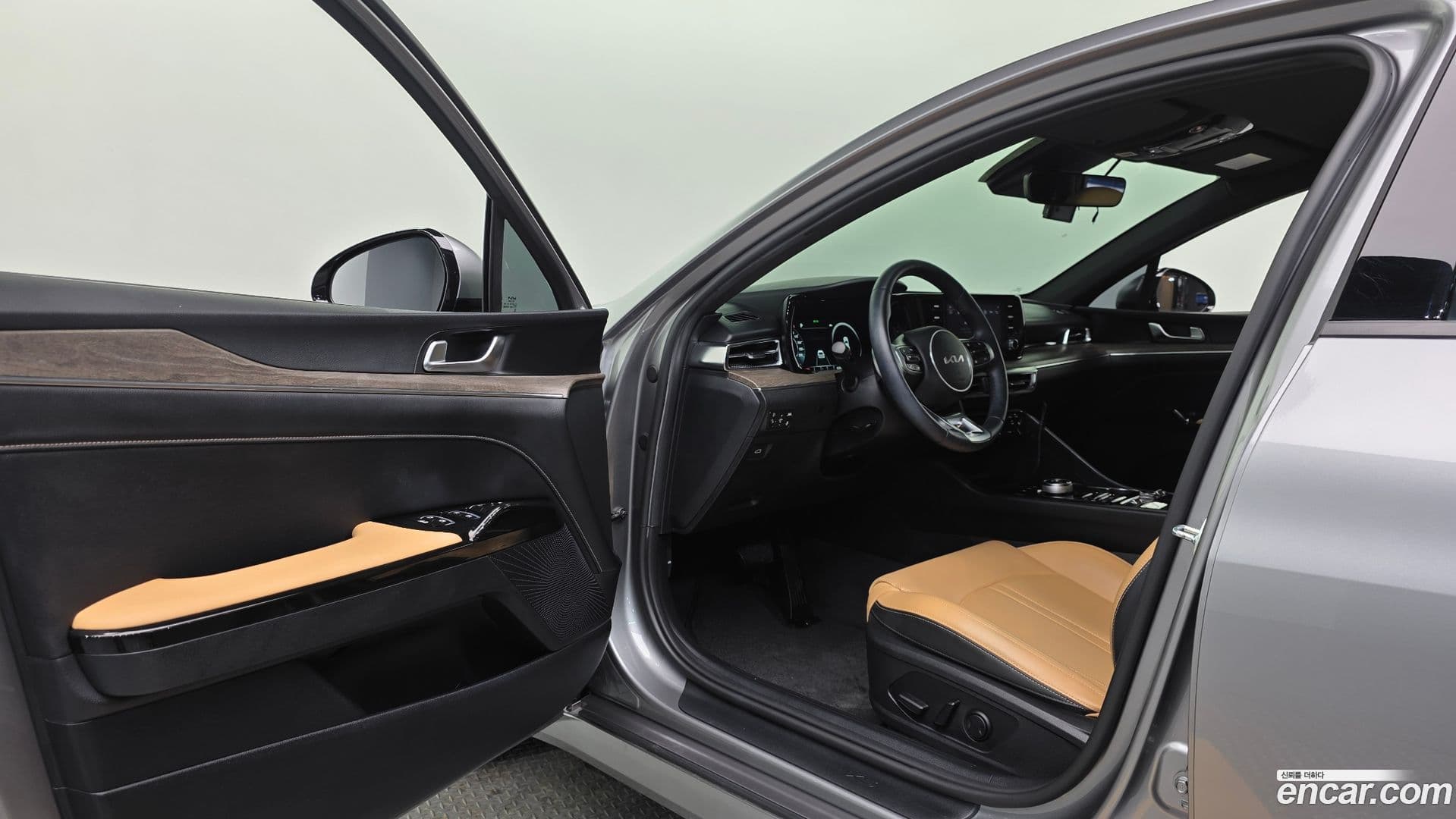 Main__Slider__Photo:K5 Kia 2023.0-9