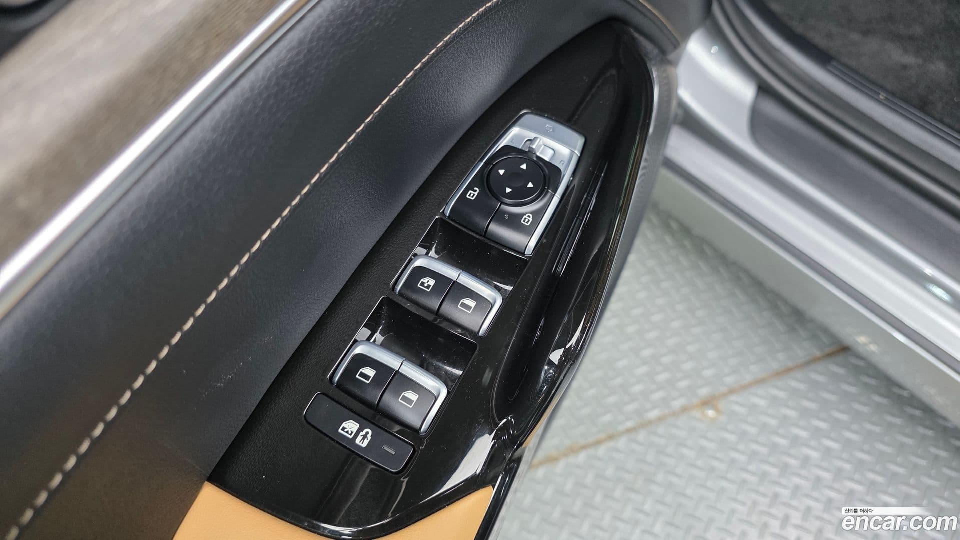 Main__Slider__Photo:K5 Kia 2023.0-10