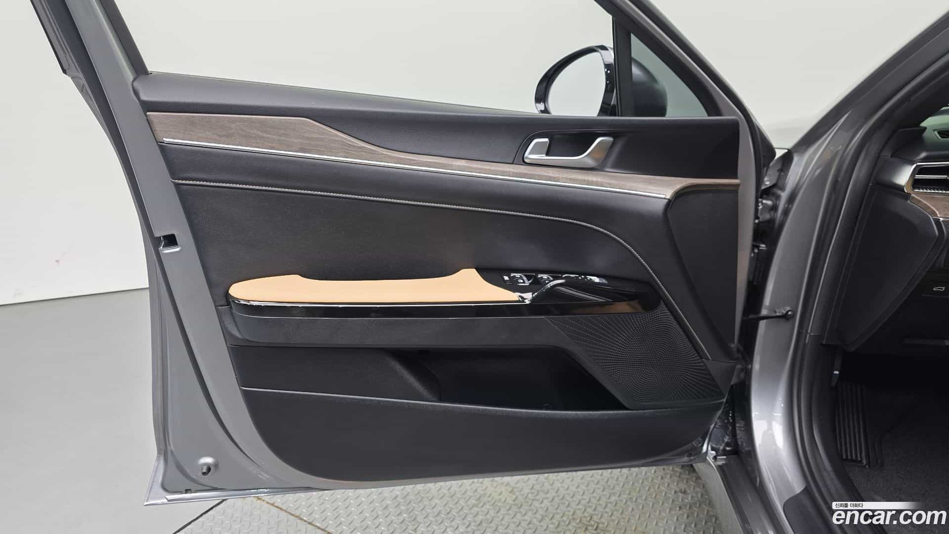 K5 Kia 2023.0-INNER-034
