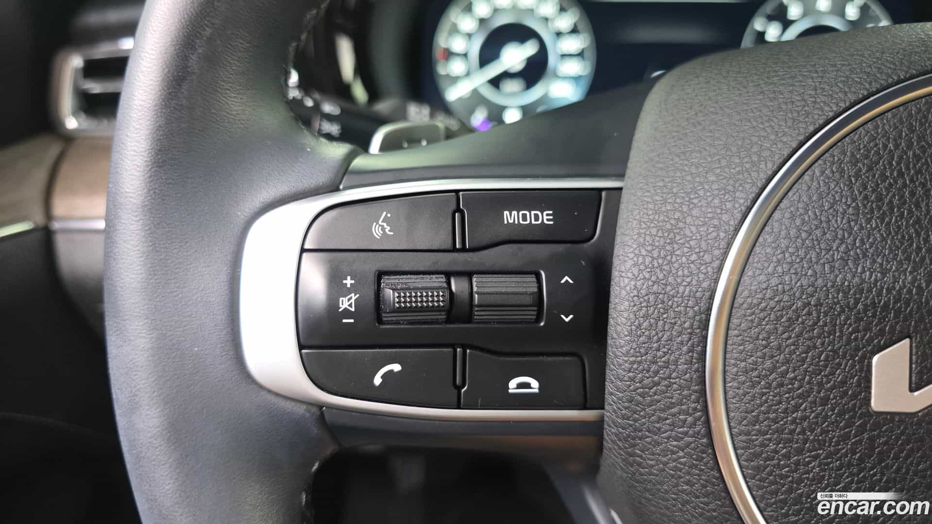 K5 Kia 2023.0-OPTION-042