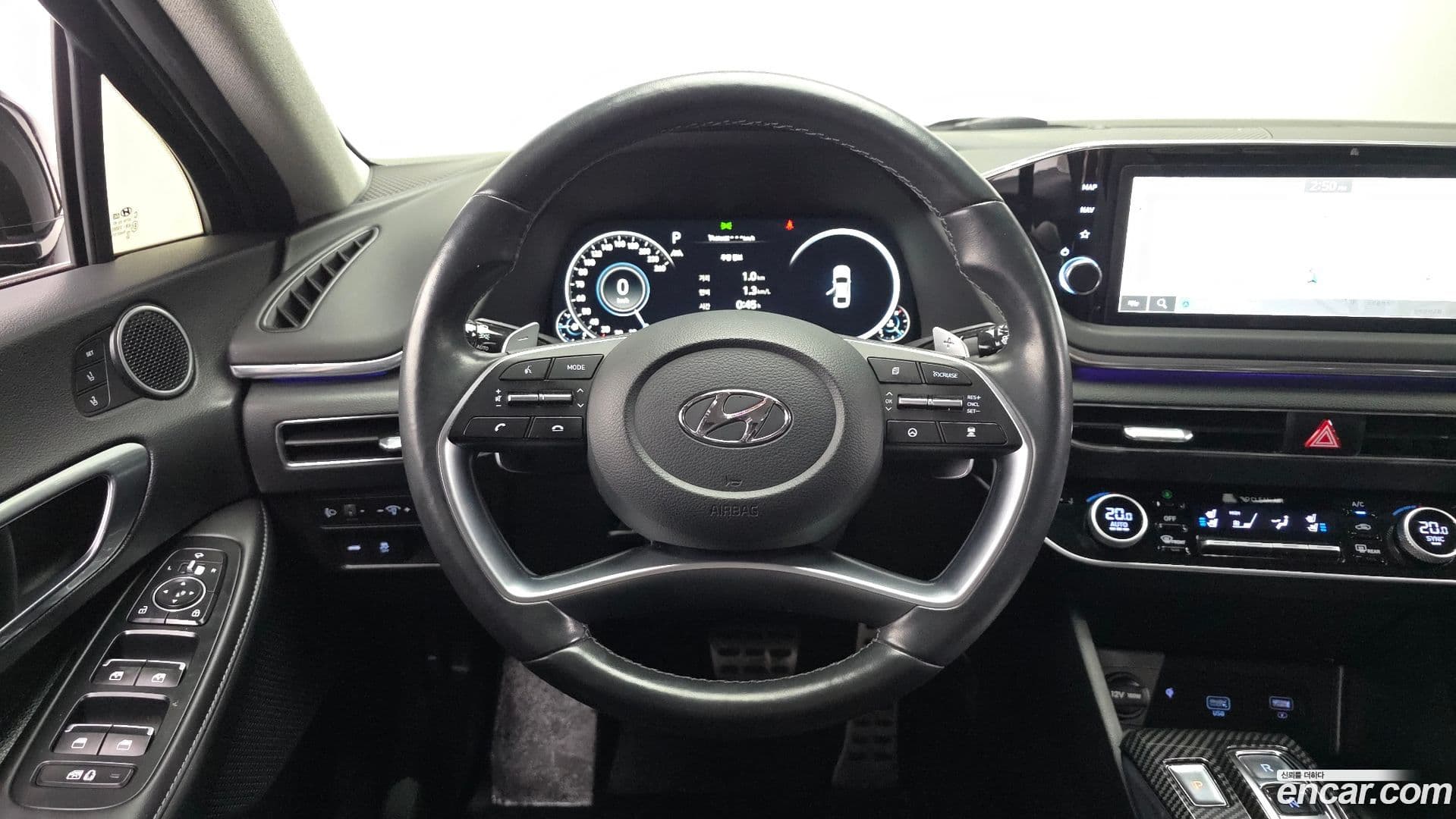 Main__Slider__Photo:Sonata Hyundai 2022.4-12