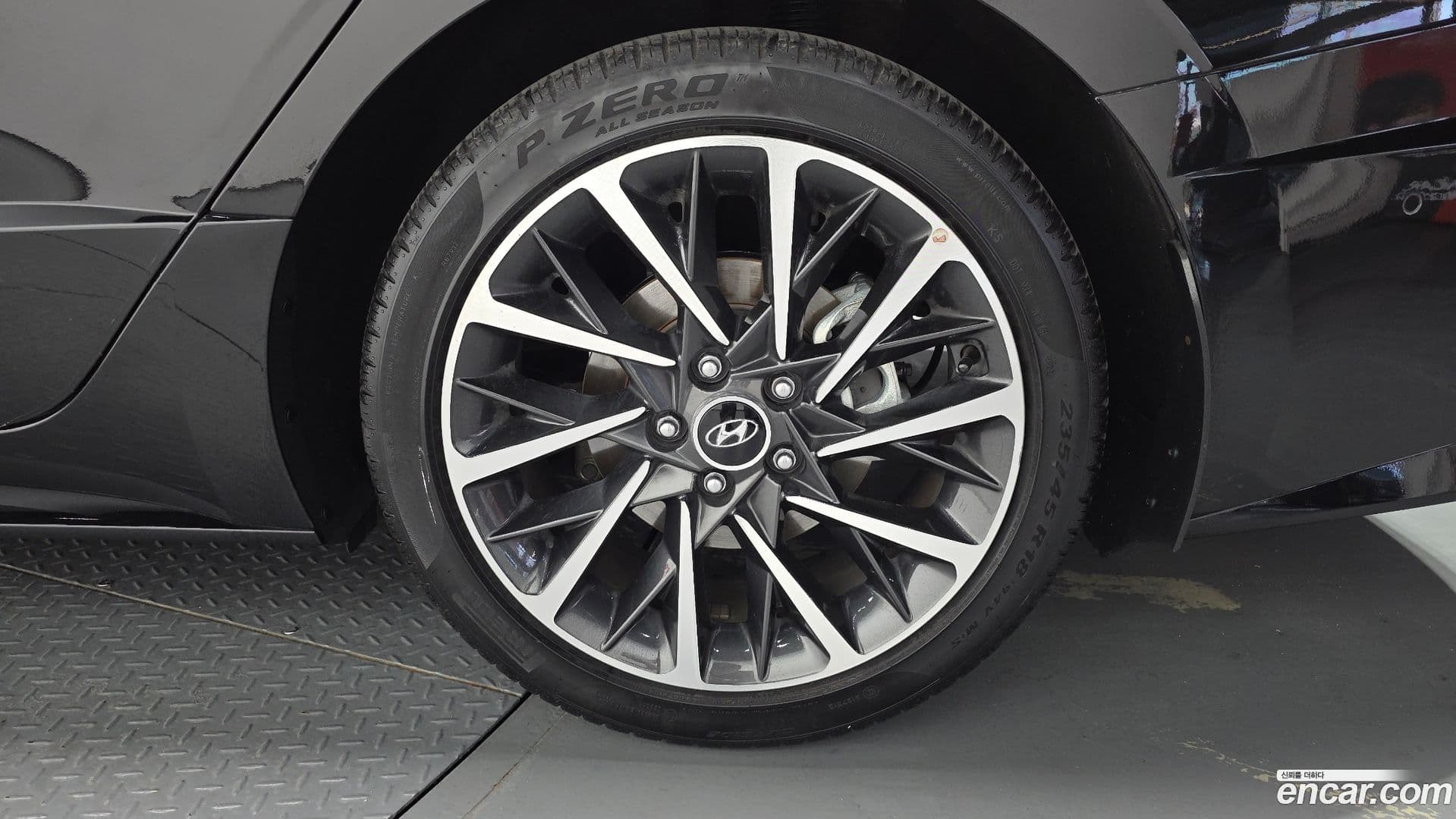 Main__Slider__Photo:Sonata Hyundai 2022.4-20