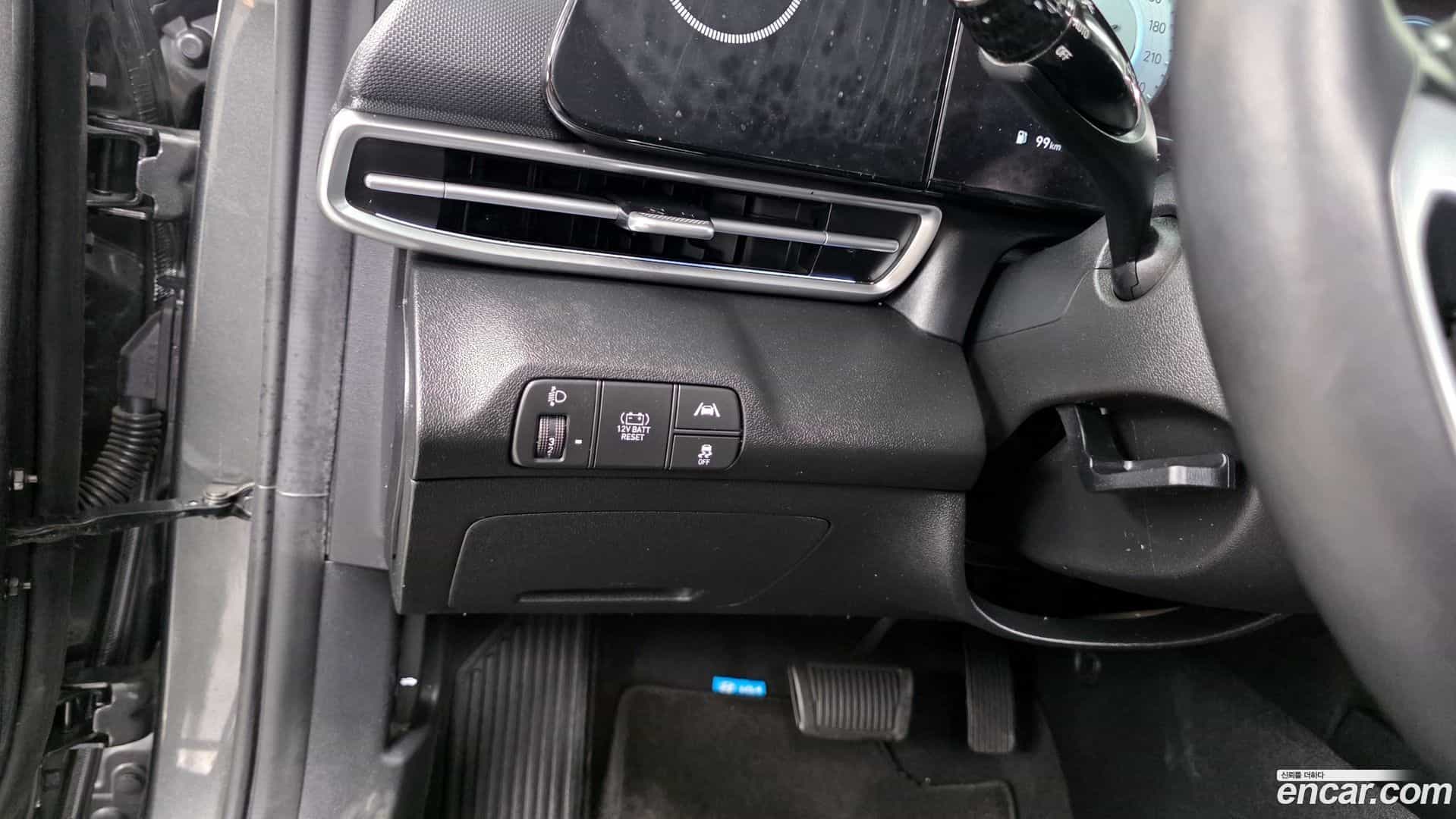 AVANTE Hyundai 2022.0-OPTION-020