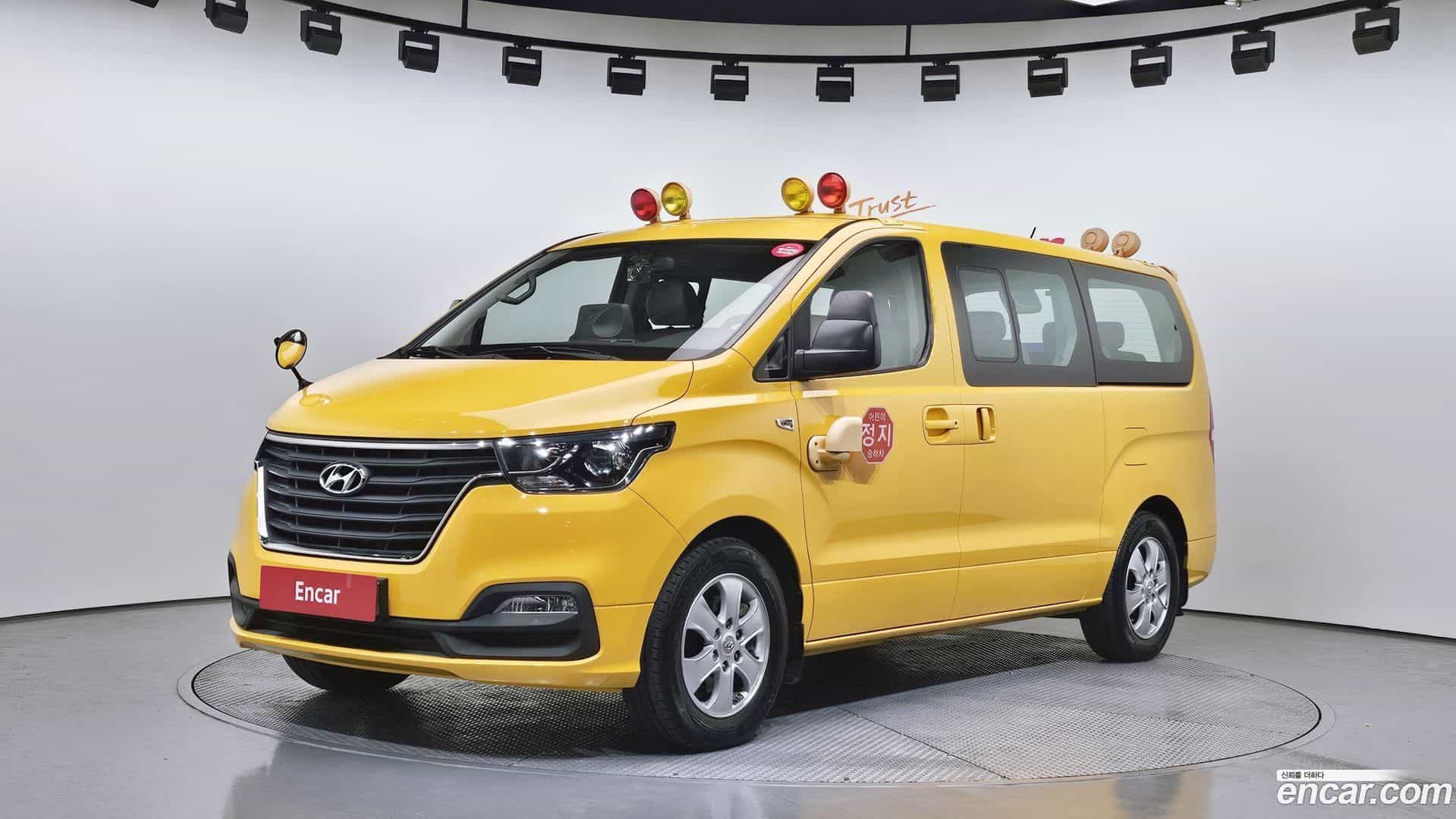 Starex Hyundai 2018.6-OUTER-001