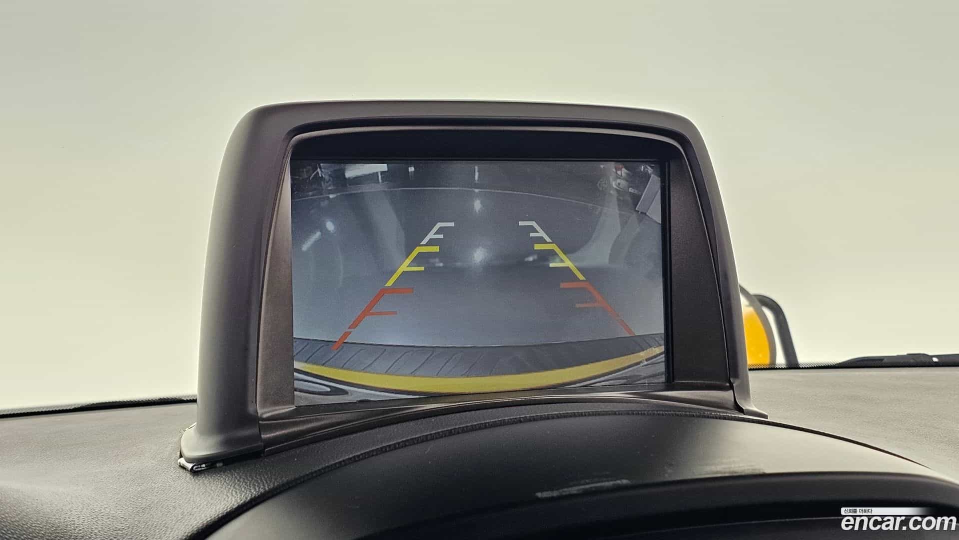 Starex Hyundai 2018.6-OPTION-019
