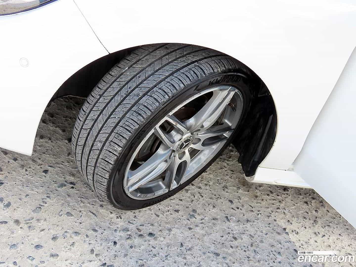 CLA-Class Mercedes-Benz 2018.5-OPTION-023
