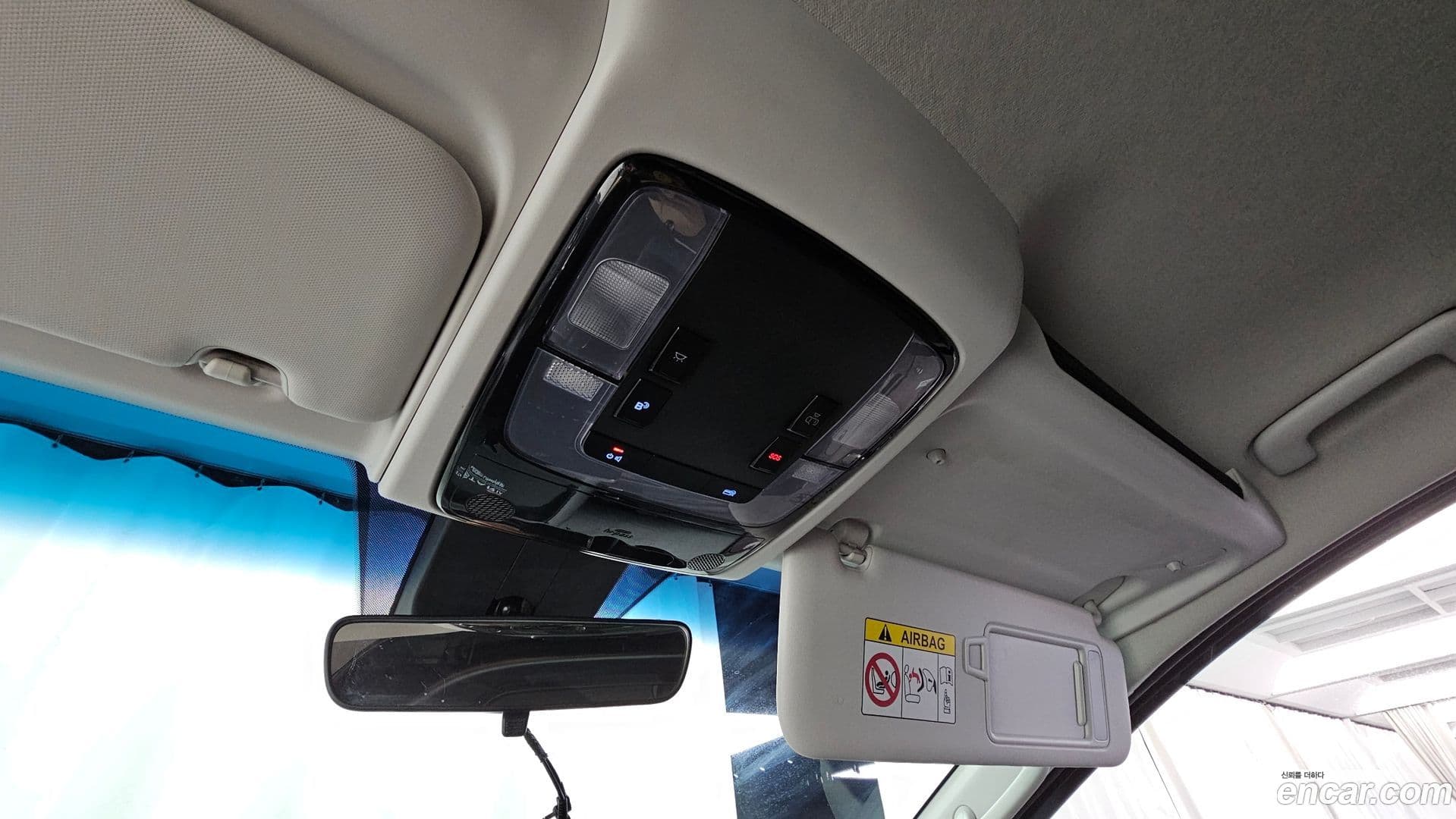 Main__Slider__Photo:Staria Hyundai 2021.5-16