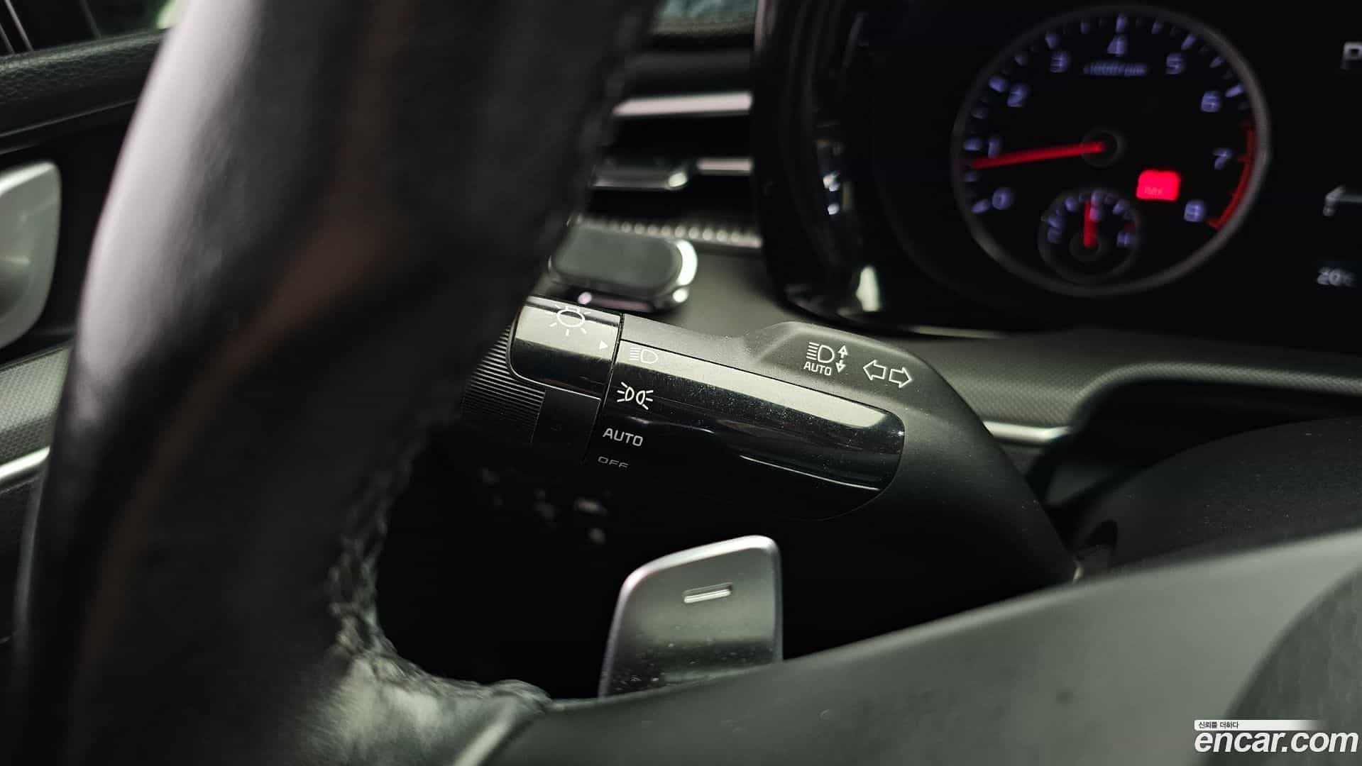 K5 Kia 2020.1-OPTION-042