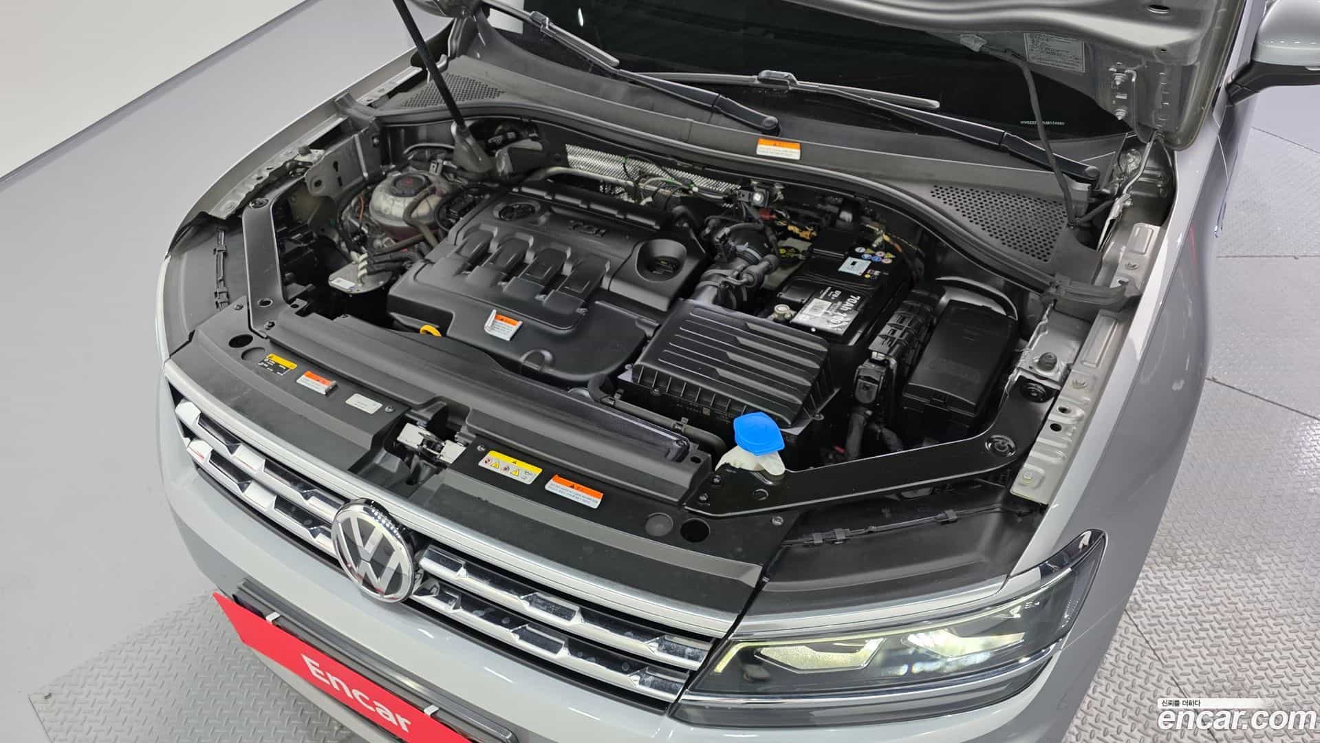 Tiguan Volkswagen 2020.11-OUTER-006