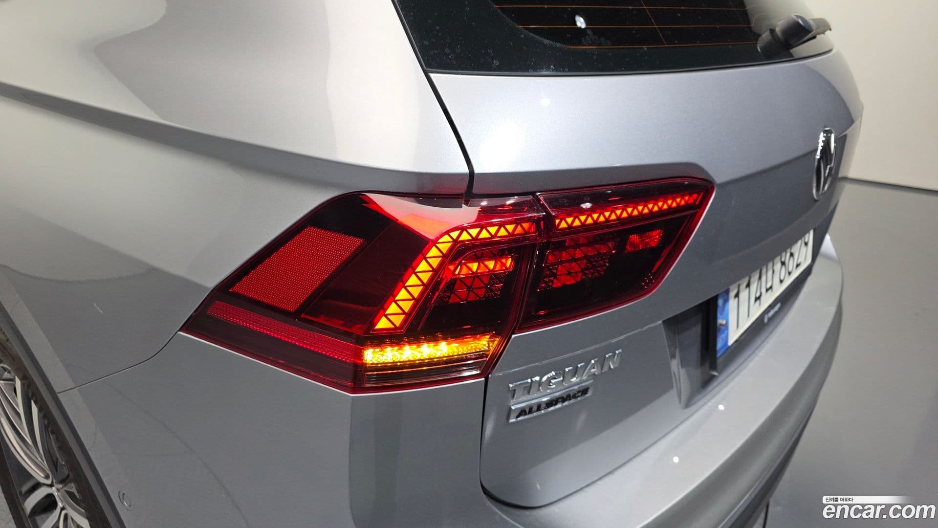 Main__Slider__Photo:Tiguan Volkswagen 2020.11-22